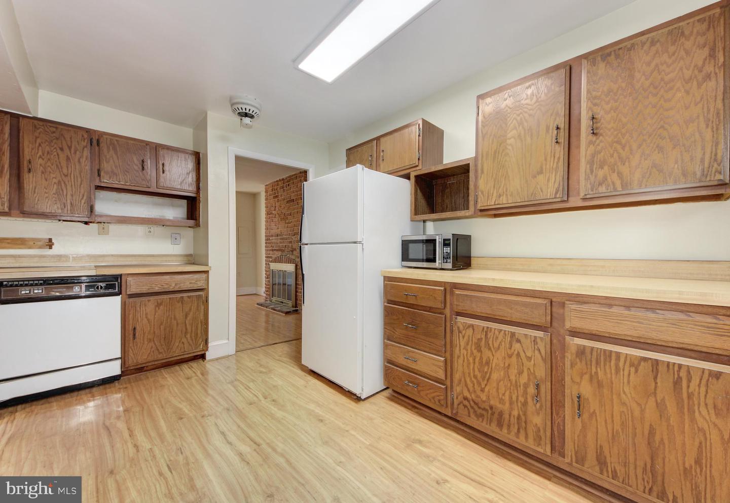 2008 Q ST NW, WASHINGTON, District Of Columbia 20009, 3 Bedrooms Bedrooms, ,2 BathroomsBathrooms,Residential,For sale,2008 Q ST NW,DCDC2215490 MLS # DCDC2215490