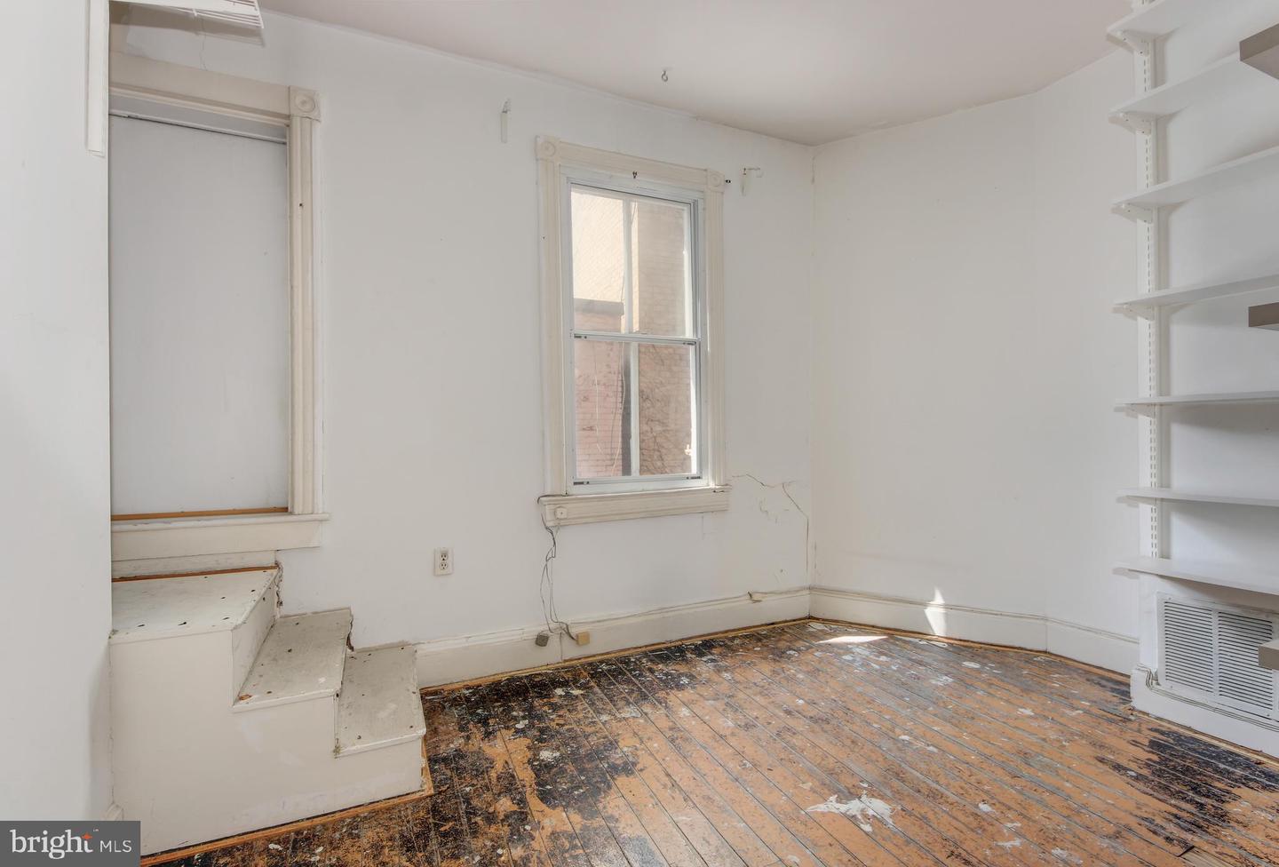 2008 Q ST NW, WASHINGTON, District Of Columbia 20009, 3 Bedrooms Bedrooms, ,2 BathroomsBathrooms,Residential,For sale,2008 Q ST NW,DCDC2215490 MLS # DCDC2215490