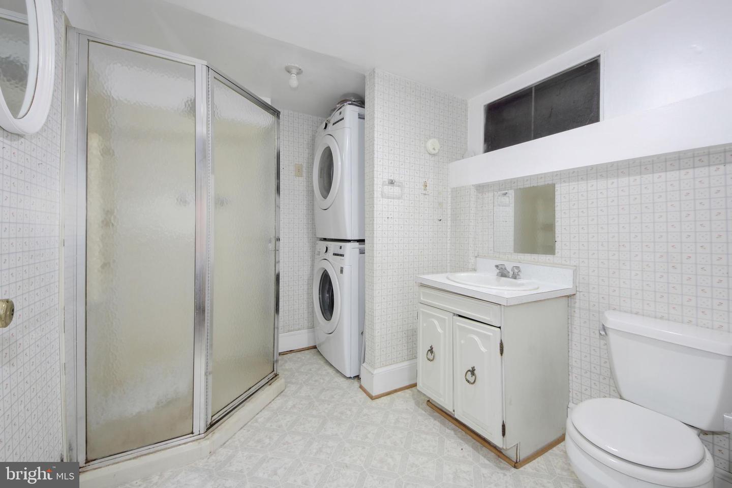 2008 Q ST NW, WASHINGTON, District Of Columbia 20009, 3 Bedrooms Bedrooms, ,2 BathroomsBathrooms,Residential,For sale,2008 Q ST NW,DCDC2215490 MLS # DCDC2215490