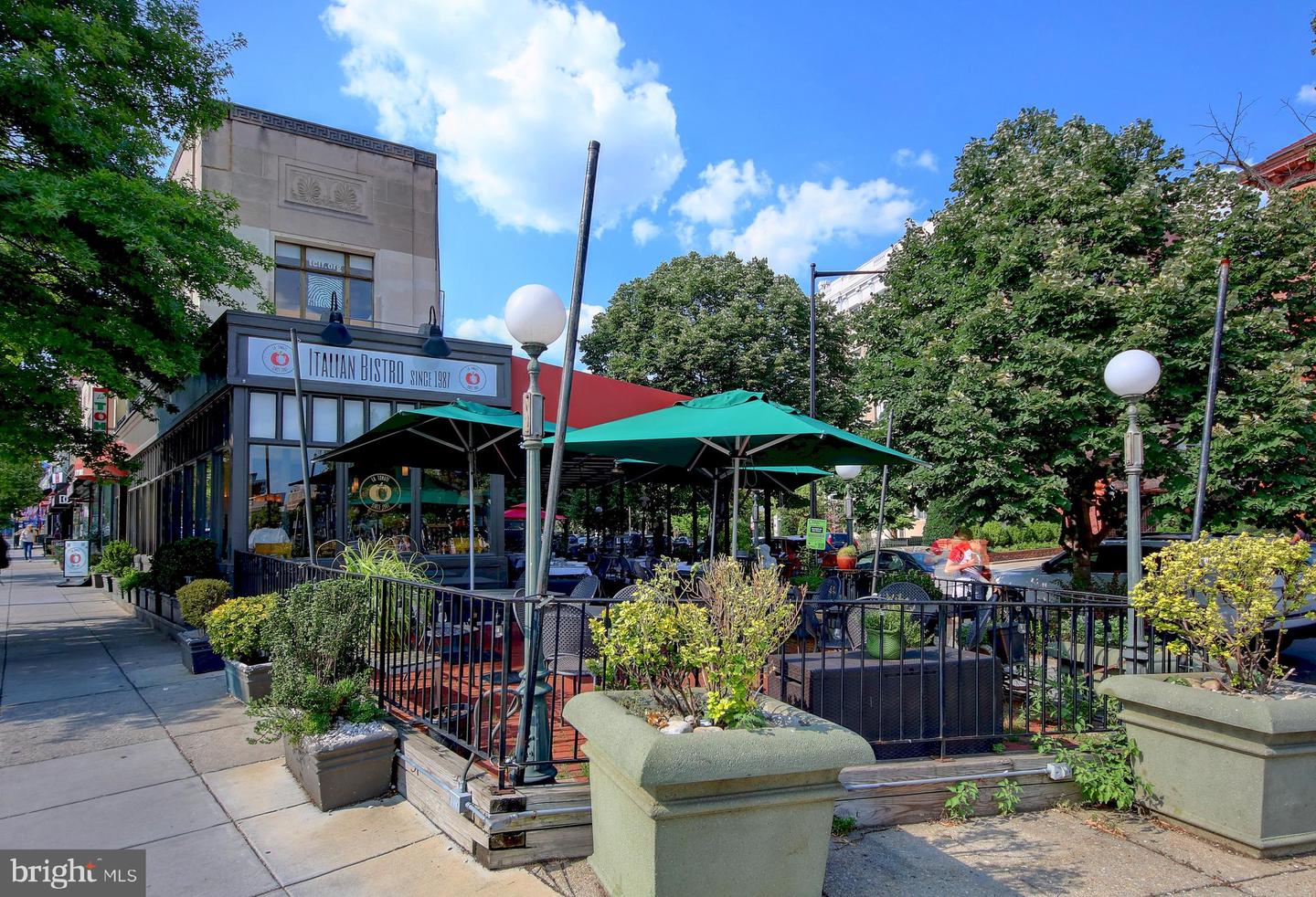 2008 Q ST NW, WASHINGTON, District Of Columbia 20009, 3 Bedrooms Bedrooms, ,2 BathroomsBathrooms,Residential,For sale,2008 Q ST NW,DCDC2215490 MLS # DCDC2215490