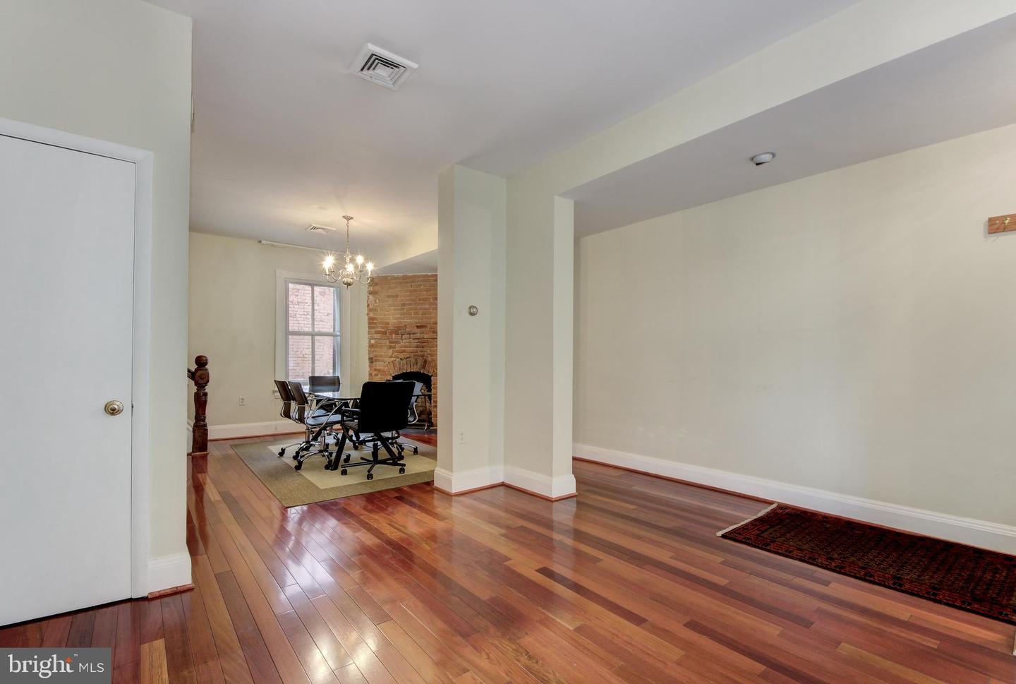 2008 Q ST NW, WASHINGTON, District Of Columbia 20009, 3 Bedrooms Bedrooms, ,2 BathroomsBathrooms,Residential,For sale,2008 Q ST NW,DCDC2215490 MLS # DCDC2215490
