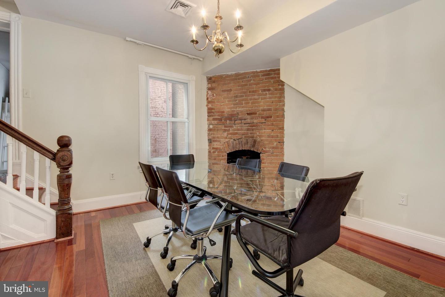 2008 Q ST NW, WASHINGTON, District Of Columbia 20009, 3 Bedrooms Bedrooms, ,2 BathroomsBathrooms,Residential,For sale,2008 Q ST NW,DCDC2215490 MLS # DCDC2215490
