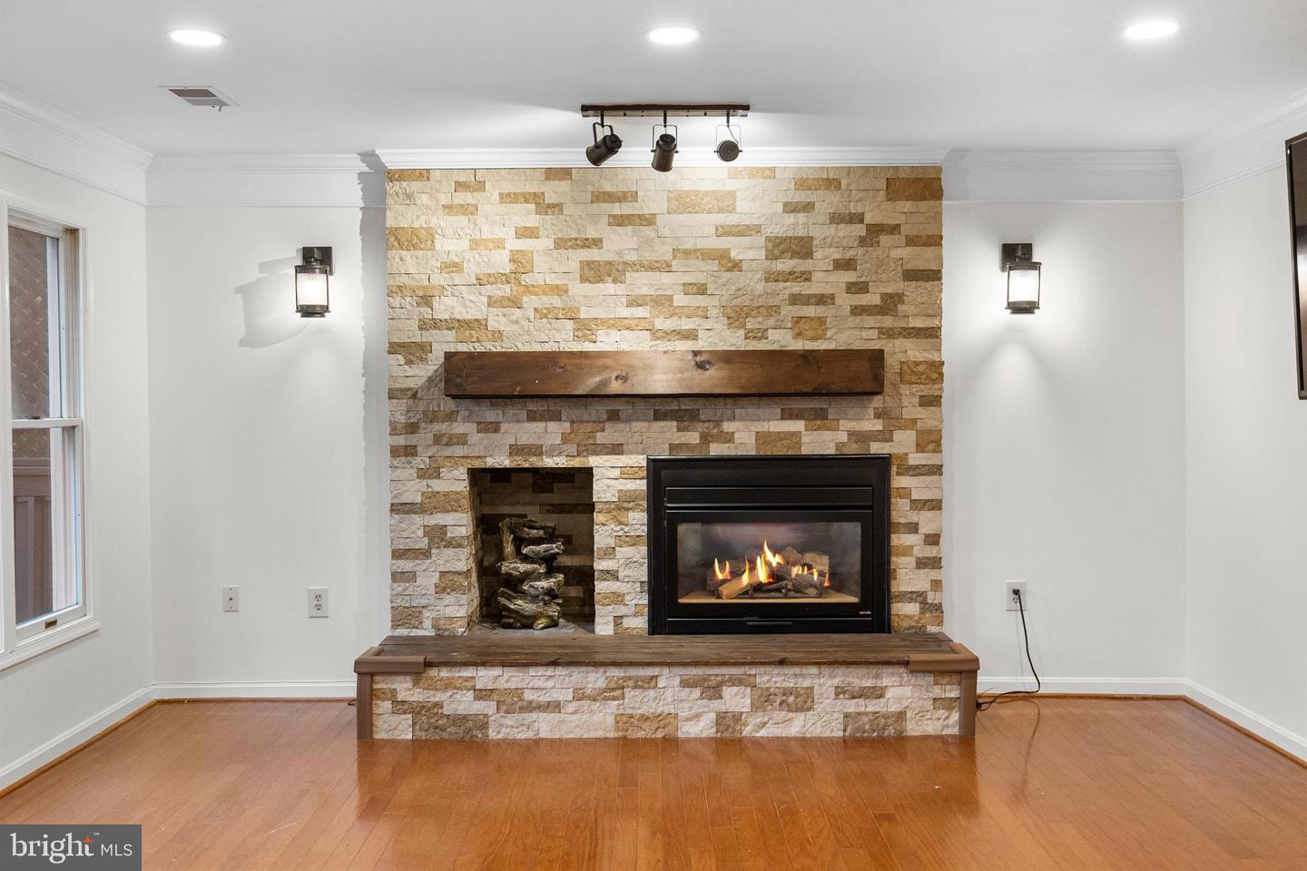 10217 GROVEWOOD WAY, FAIRFAX, Virginia 22032, 4 Bedrooms Bedrooms, ,2 BathroomsBathrooms,Residential,For sale,10217 GROVEWOOD WAY,VAFX2261752 MLS # VAFX2261752