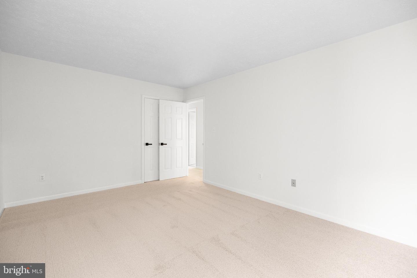 10217 GROVEWOOD WAY, FAIRFAX, Virginia 22032, 4 Bedrooms Bedrooms, ,2 BathroomsBathrooms,Residential,For sale,10217 GROVEWOOD WAY,VAFX2261752 MLS # VAFX2261752