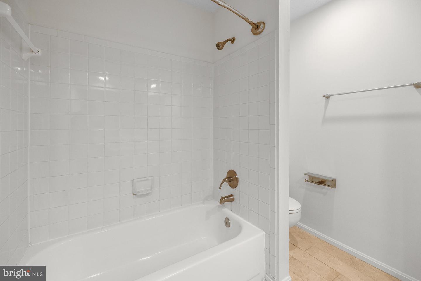10217 GROVEWOOD WAY, FAIRFAX, Virginia 22032, 4 Bedrooms Bedrooms, ,2 BathroomsBathrooms,Residential,For sale,10217 GROVEWOOD WAY,VAFX2261752 MLS # VAFX2261752