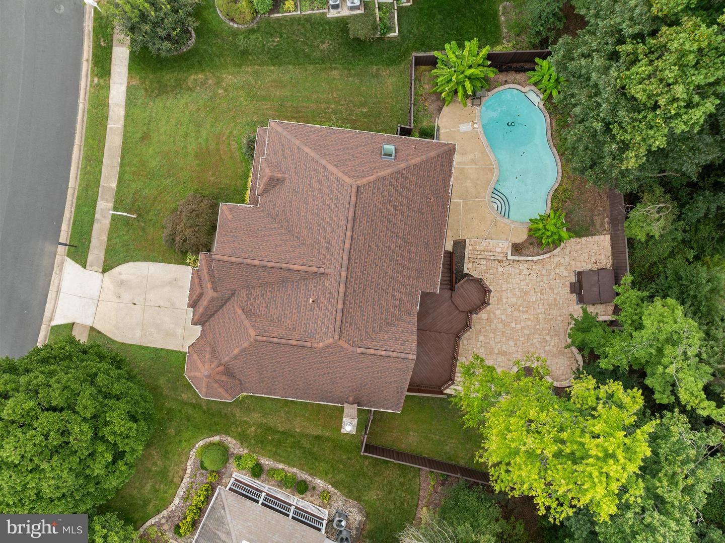 10217 GROVEWOOD WAY, FAIRFAX, Virginia 22032, 4 Bedrooms Bedrooms, ,2 BathroomsBathrooms,Residential,For sale,10217 GROVEWOOD WAY,VAFX2261752 MLS # VAFX2261752