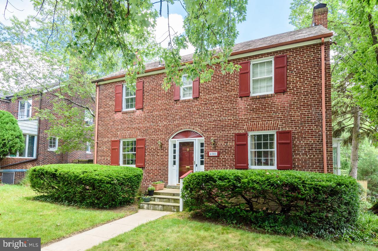 4501 WESTERN AVE NW, WASHINGTON, District Of Columbia 20016, 4 Bedrooms Bedrooms, ,3 BathroomsBathrooms,Residential,For sale,4501 WESTERN AVE NW,DCDC2215510 MLS # DCDC2215510
