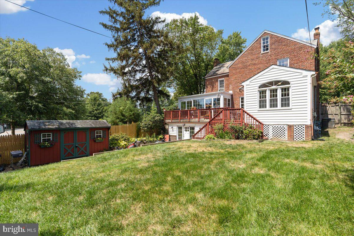 4501 WESTERN AVE NW, WASHINGTON, District Of Columbia 20016, 4 Bedrooms Bedrooms, ,3 BathroomsBathrooms,Residential,For sale,4501 WESTERN AVE NW,DCDC2215510 MLS # DCDC2215510