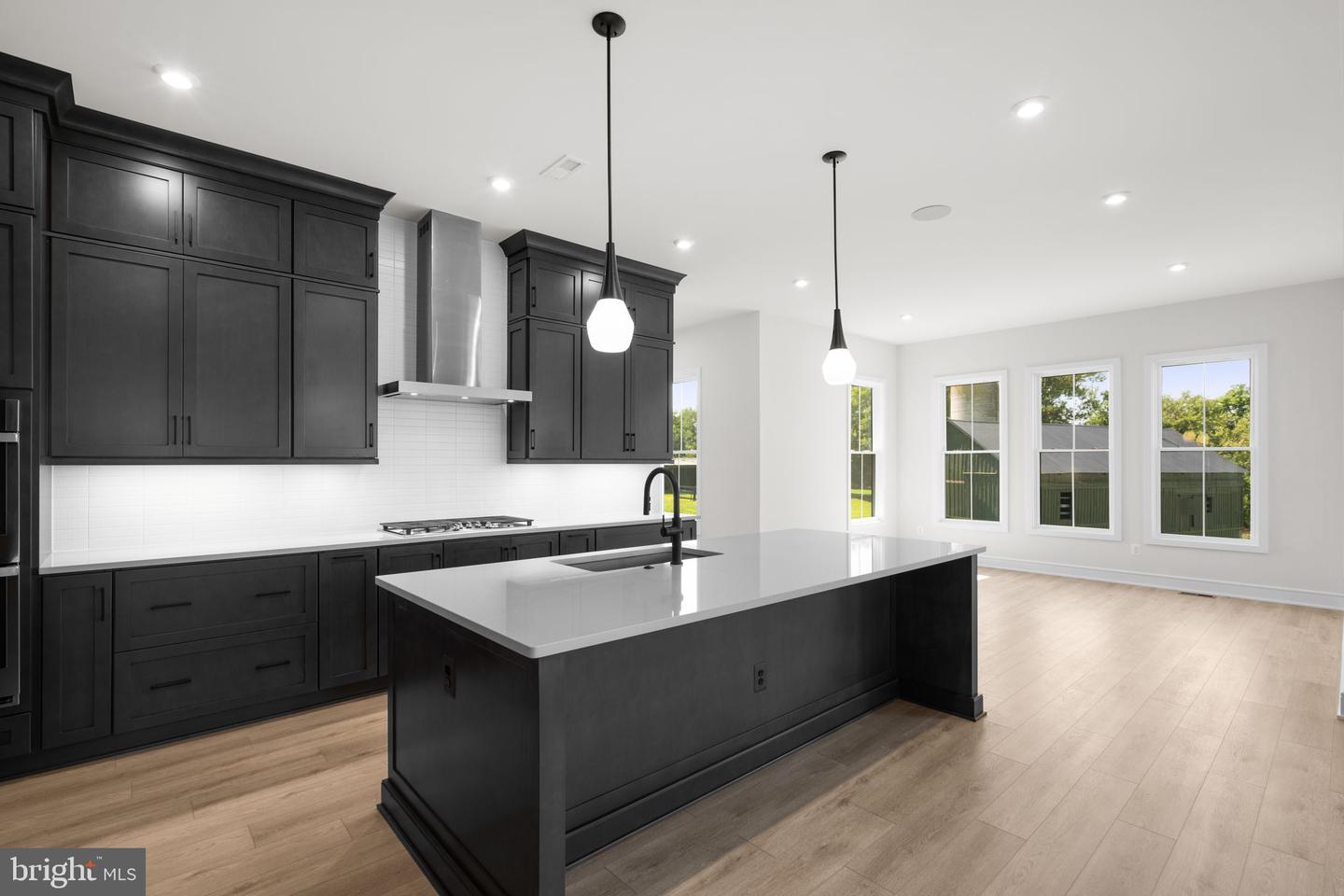 14735 HUBER PL, WATERFORD, Virginia 20197, 4 Bedrooms Bedrooms, ,4 BathroomsBathrooms,Residential,For sale,14735 HUBER PL,VALO2104738 MLS # VALO2104738