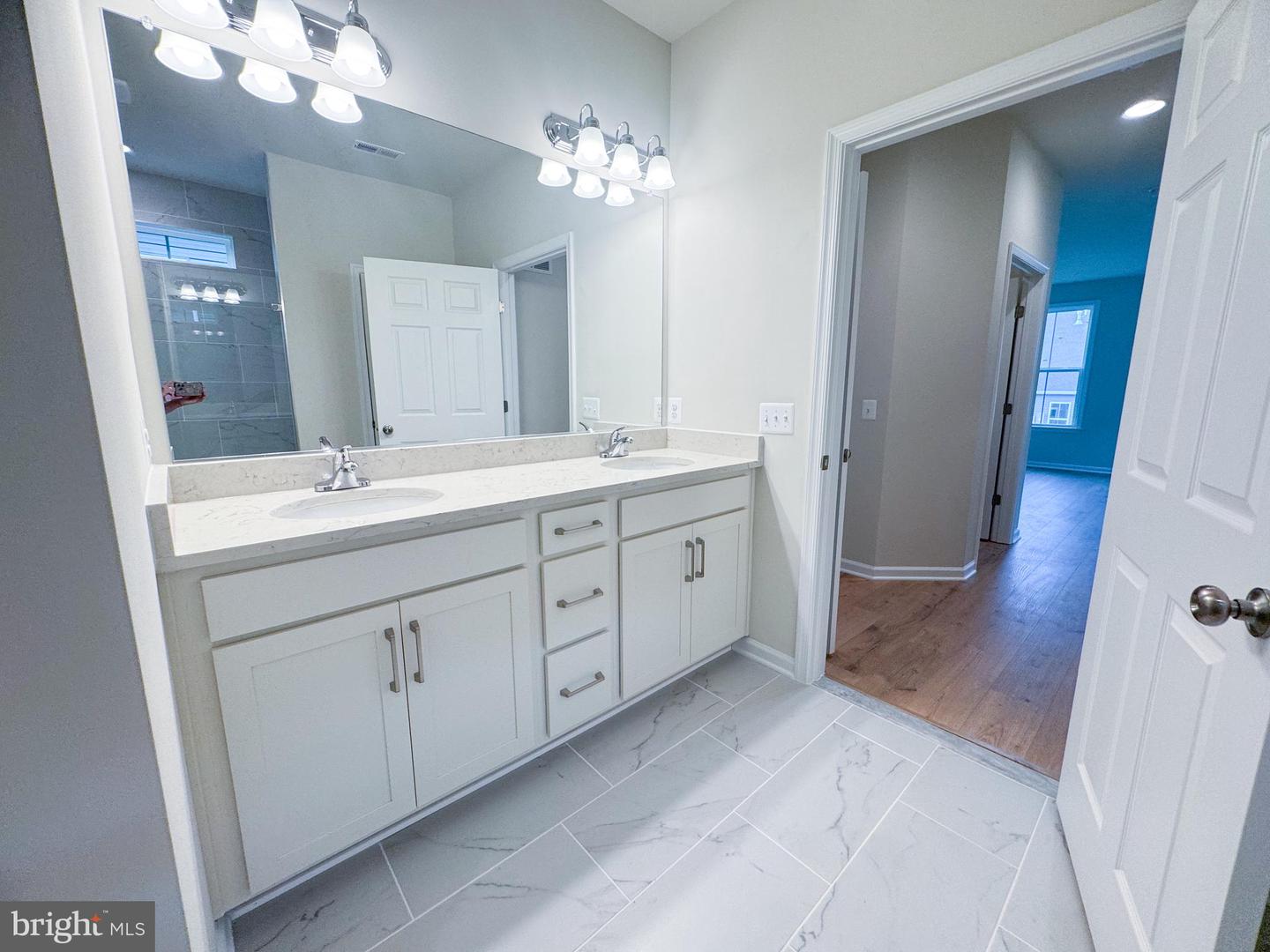 124 WAGTAIL, WINCHESTER, Virginia 22603, 4 Bedrooms Bedrooms, ,3 BathroomsBathrooms,Residential,For sale,124 WAGTAIL,VAFV2036198 MLS # VAFV2036198