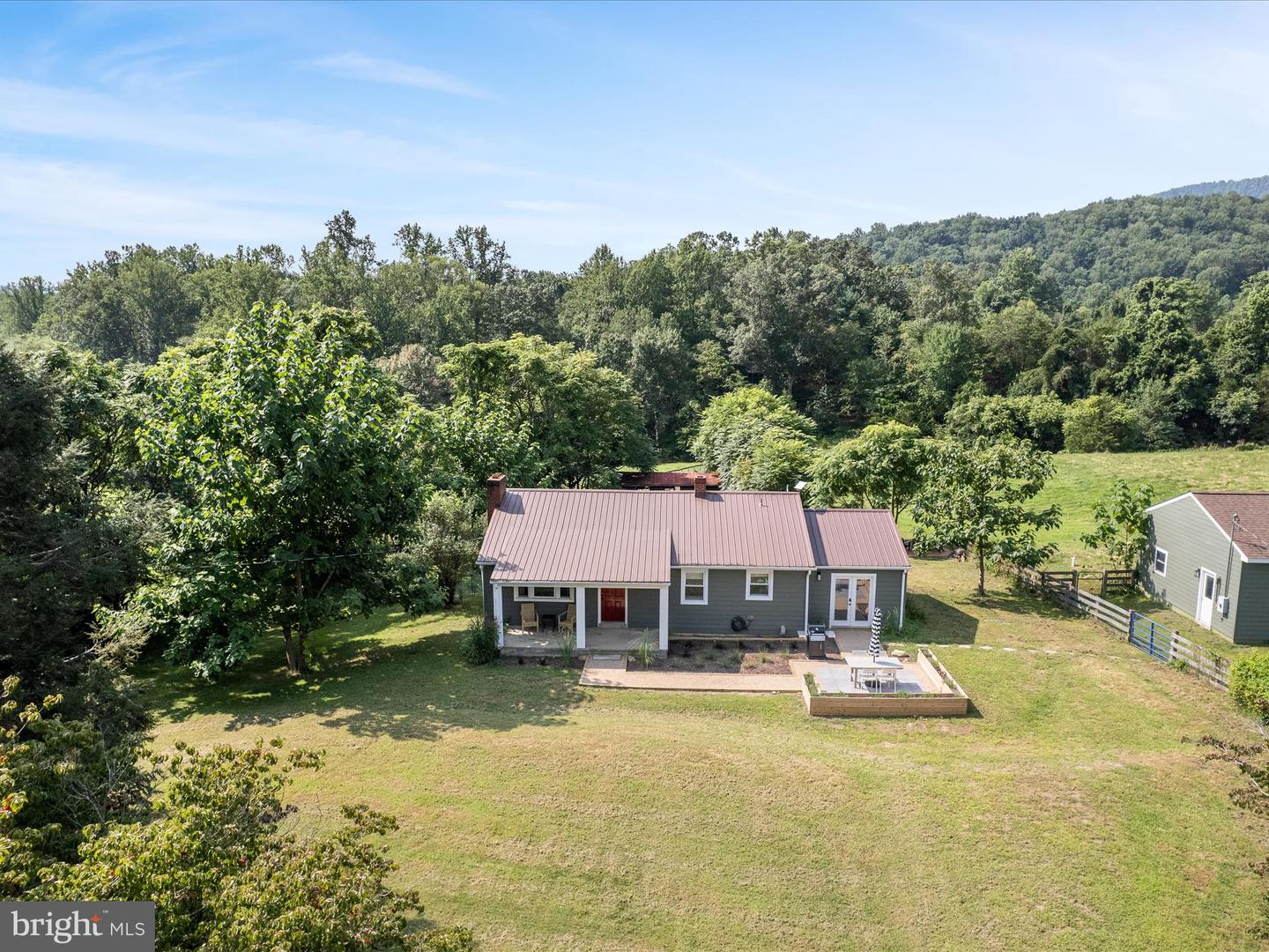 899 LINDSAY LN, MADISON, Virginia 22727, 3 Bedrooms Bedrooms, ,2 BathroomsBathrooms,Residential,For sale,899 LINDSAY LN,VAMA2002372 MLS # VAMA2002372