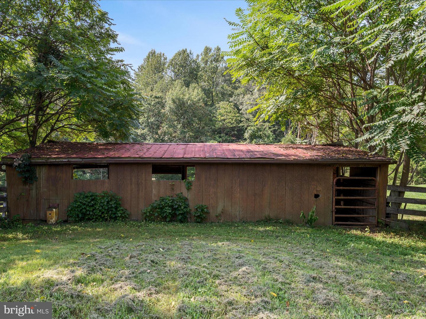 899 LINDSAY LN, MADISON, Virginia 22727, 3 Bedrooms Bedrooms, ,2 BathroomsBathrooms,Residential,For sale,899 LINDSAY LN,VAMA2002372 MLS # VAMA2002372