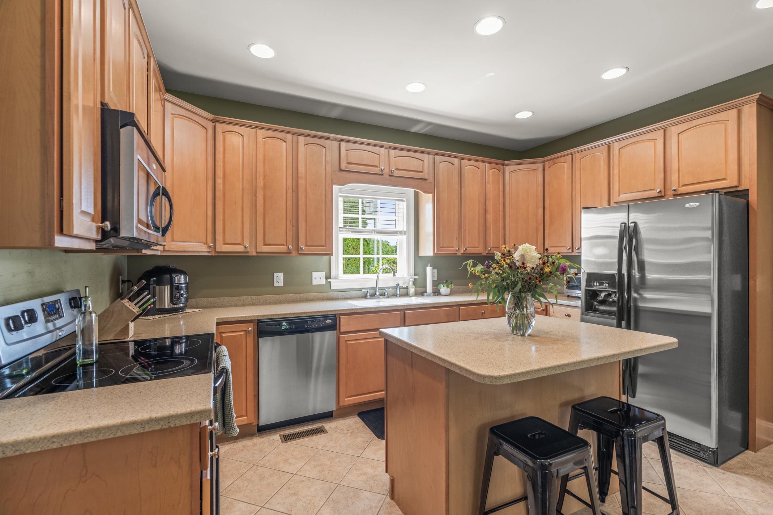 100 BELL CREEK DR, STAUNTON, Virginia 24401, 3 Bedrooms Bedrooms, ,2 BathroomsBathrooms,Residential,100 BELL CREEK DR,667966 MLS # 667966