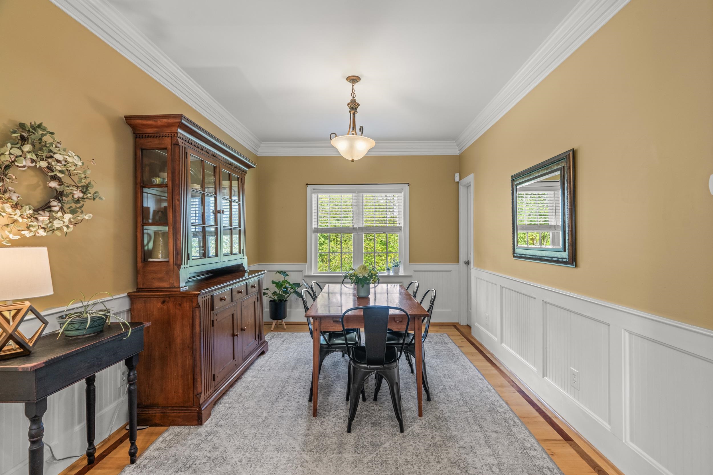 100 BELL CREEK DR, STAUNTON, Virginia 24401, 3 Bedrooms Bedrooms, ,2 BathroomsBathrooms,Residential,100 BELL CREEK DR,667966 MLS # 667966
