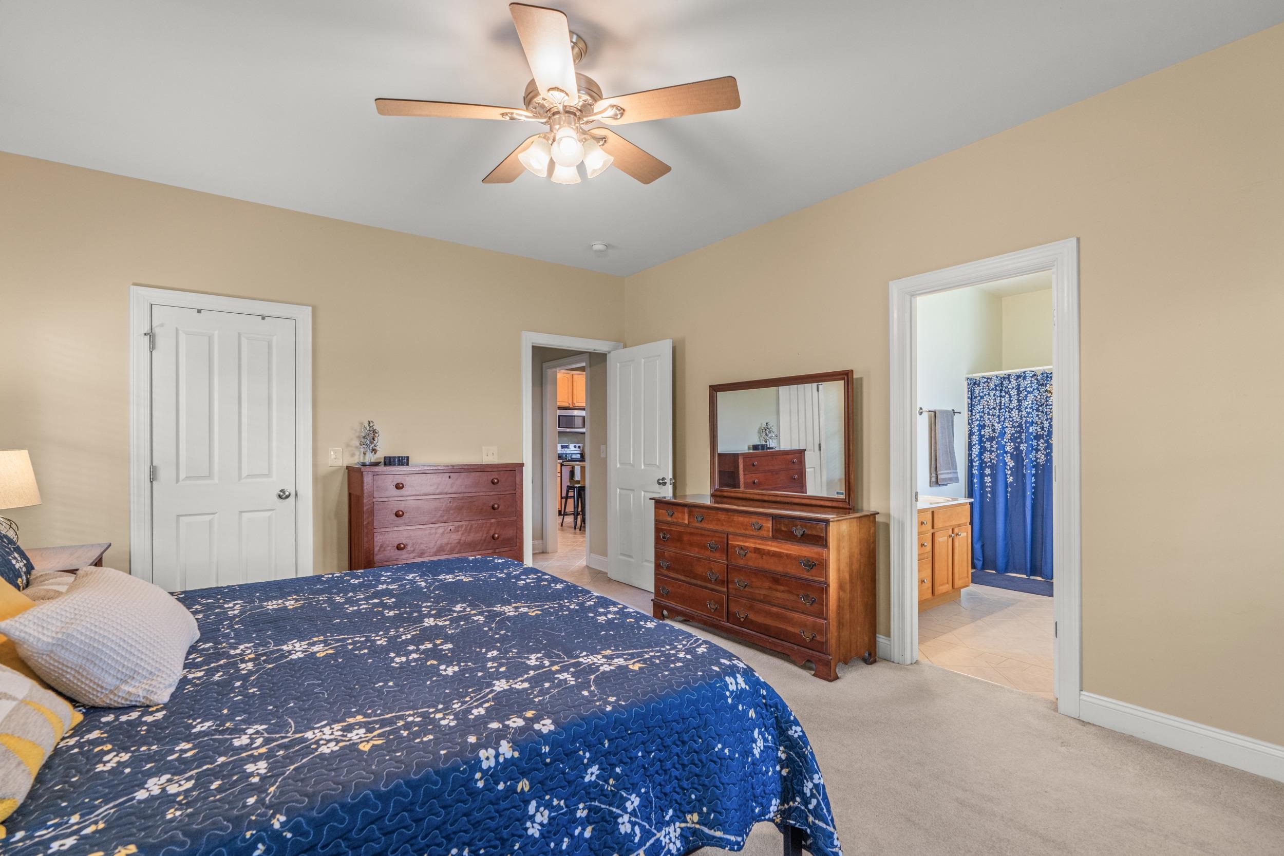 100 BELL CREEK DR, STAUNTON, Virginia 24401, 3 Bedrooms Bedrooms, ,2 BathroomsBathrooms,Residential,100 BELL CREEK DR,667966 MLS # 667966