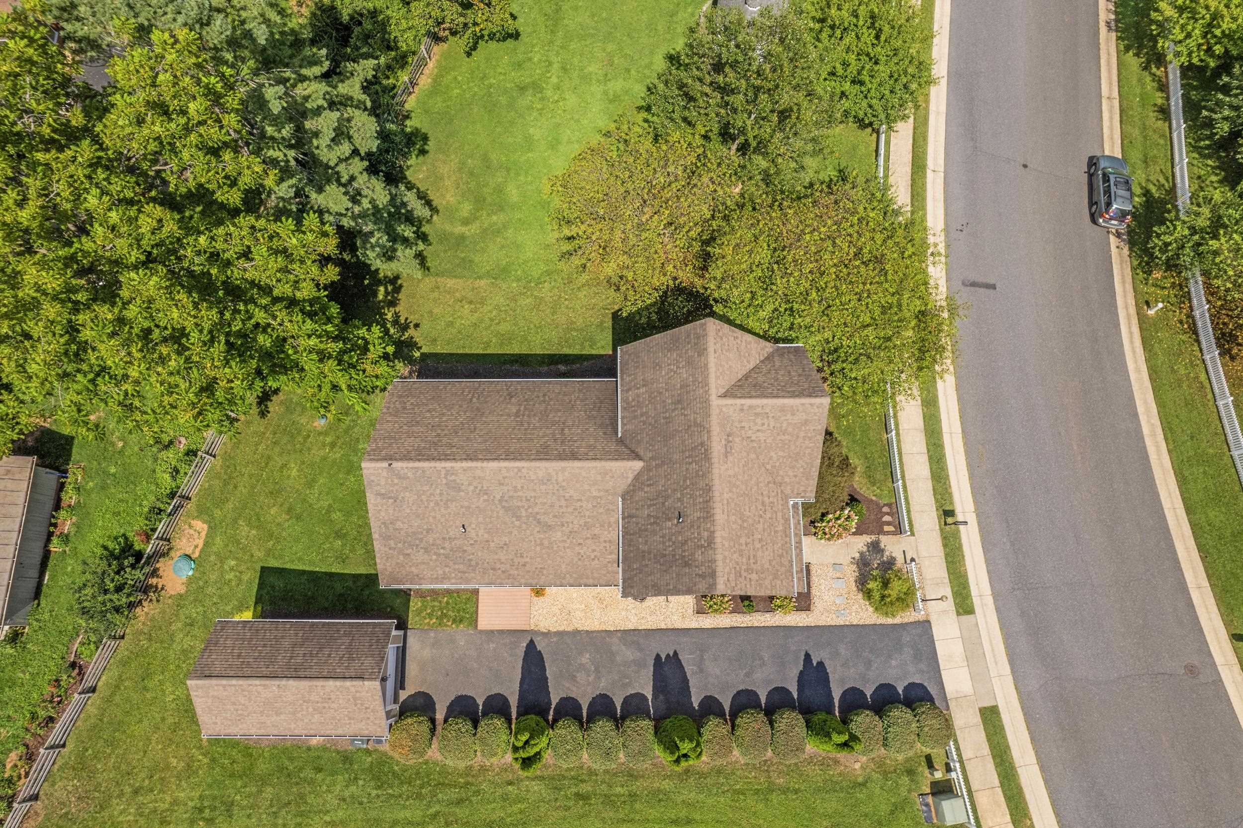 100 BELL CREEK DR, STAUNTON, Virginia 24401, 3 Bedrooms Bedrooms, ,2 BathroomsBathrooms,Residential,100 BELL CREEK DR,667966 MLS # 667966