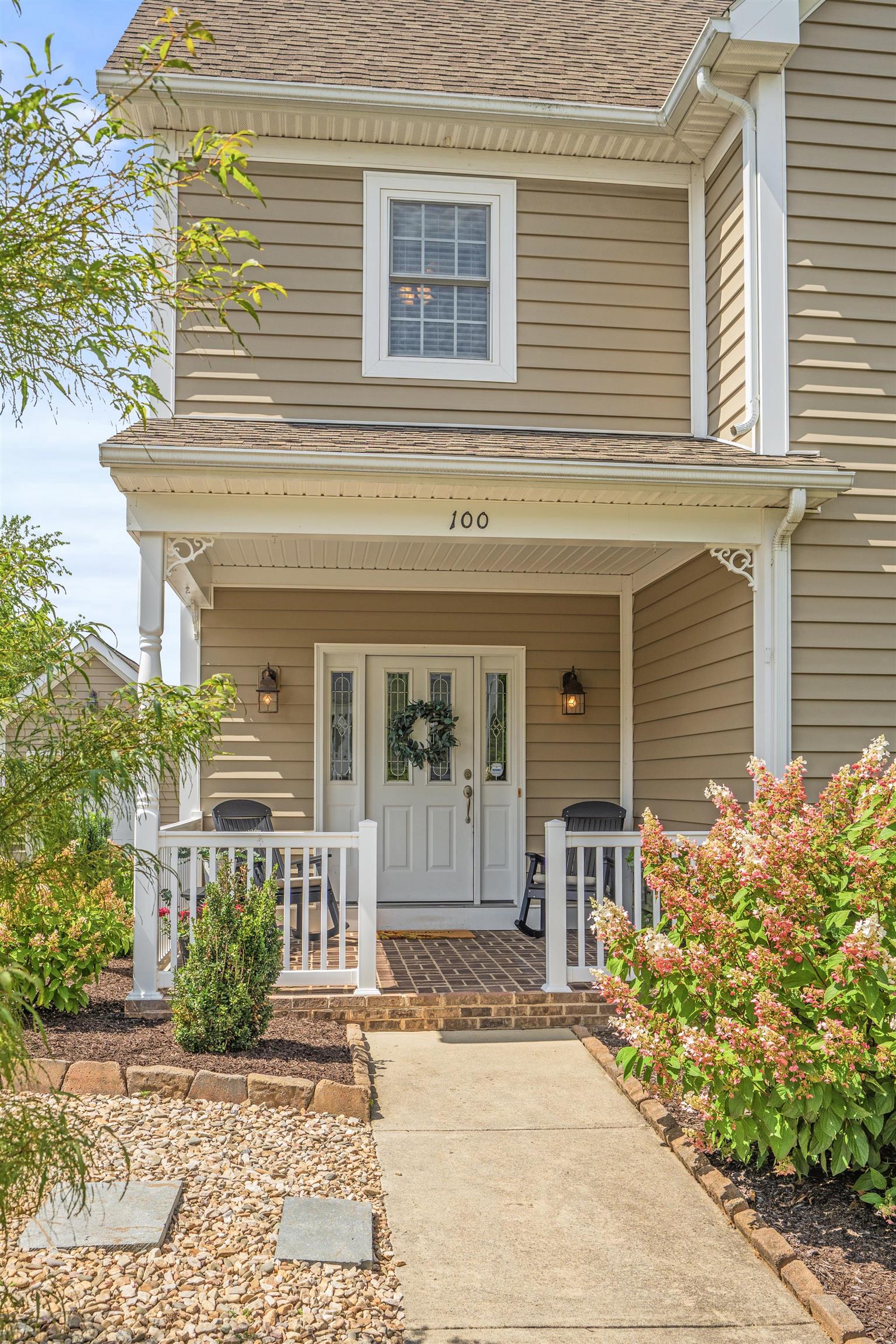 100 BELL CREEK DR, STAUNTON, Virginia 24401, 3 Bedrooms Bedrooms, ,2 BathroomsBathrooms,Residential,100 BELL CREEK DR,667966 MLS # 667966