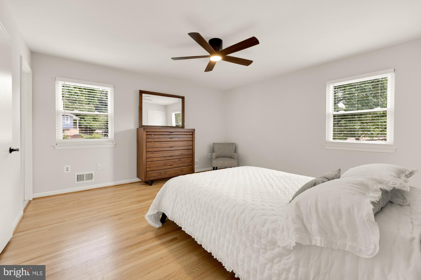 6825 STONEYBROOKE LN, ALEXANDRIA, Virginia 22306, 4 Bedrooms Bedrooms, ,3 BathroomsBathrooms,Residential,For sale,6825 STONEYBROOKE LN,VAFX2261840 MLS # VAFX2261840