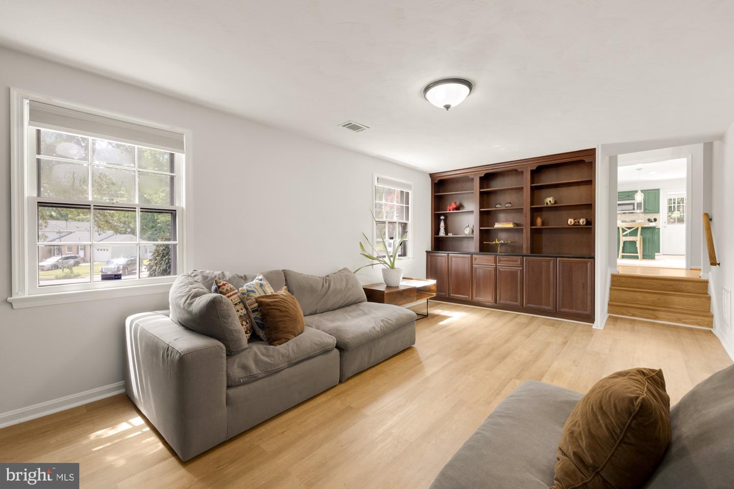 6825 STONEYBROOKE LN, ALEXANDRIA, Virginia 22306, 4 Bedrooms Bedrooms, ,3 BathroomsBathrooms,Residential,For sale,6825 STONEYBROOKE LN,VAFX2261840 MLS # VAFX2261840