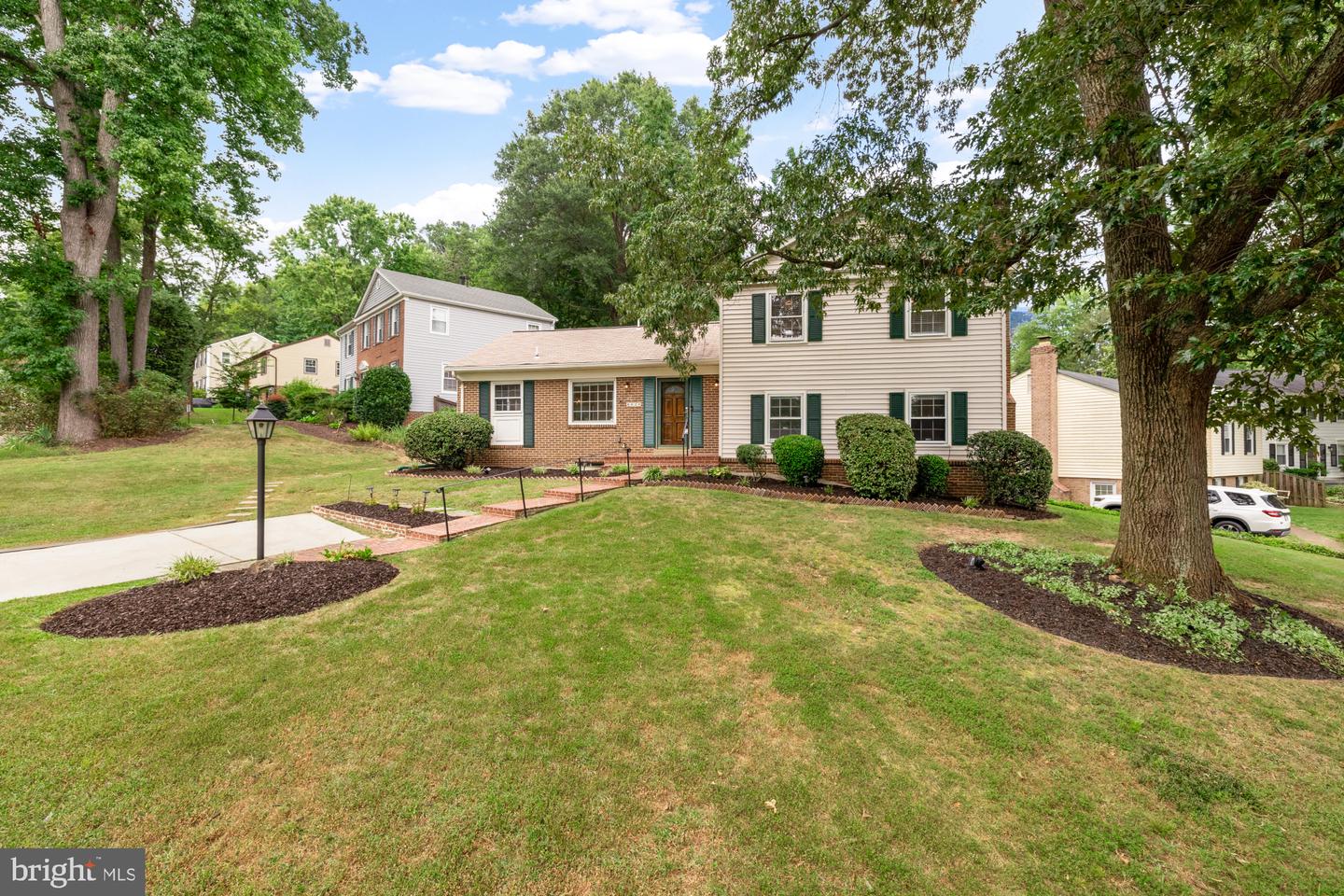 6825 STONEYBROOKE LN, ALEXANDRIA, Virginia 22306, 4 Bedrooms Bedrooms, ,3 BathroomsBathrooms,Residential,For sale,6825 STONEYBROOKE LN,VAFX2261840 MLS # VAFX2261840
