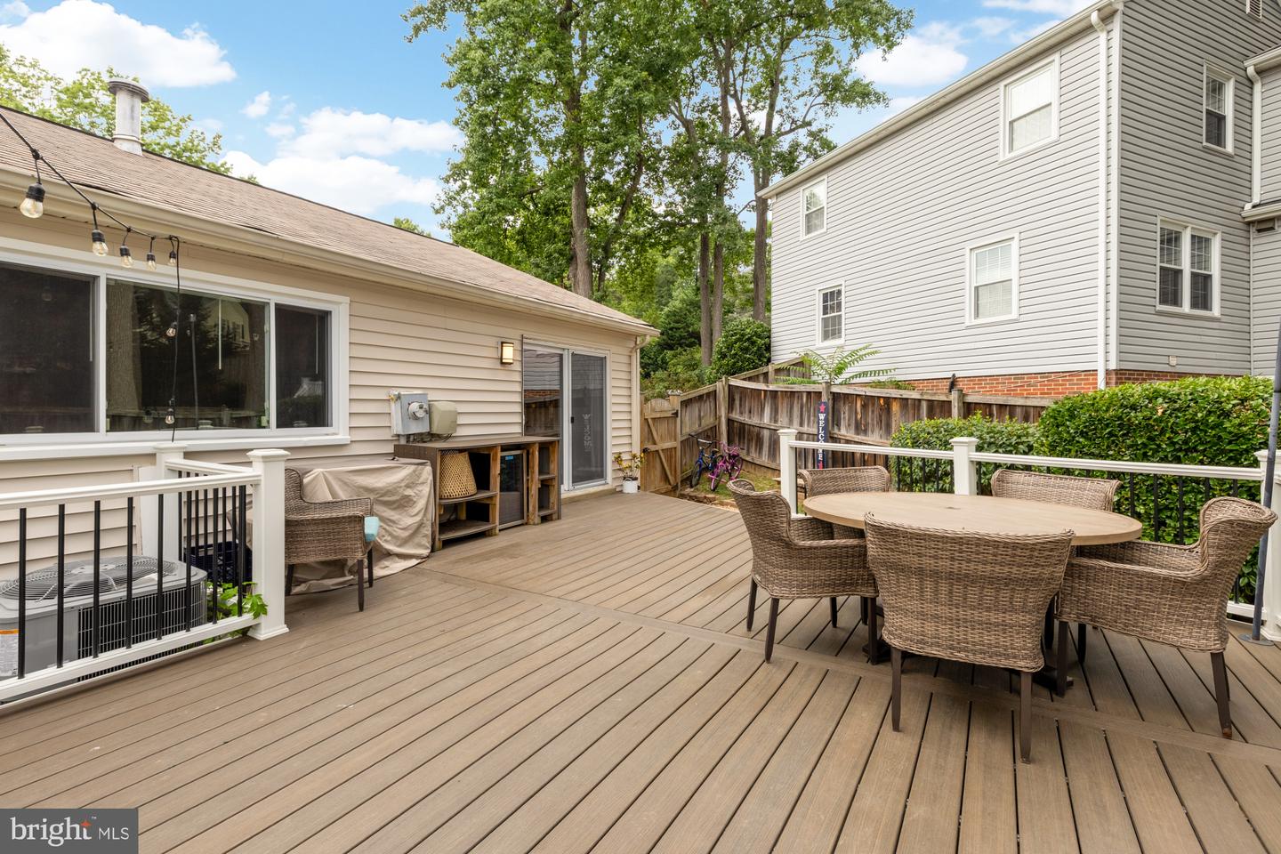 6825 STONEYBROOKE LN, ALEXANDRIA, Virginia 22306, 4 Bedrooms Bedrooms, ,3 BathroomsBathrooms,Residential,For sale,6825 STONEYBROOKE LN,VAFX2261840 MLS # VAFX2261840
