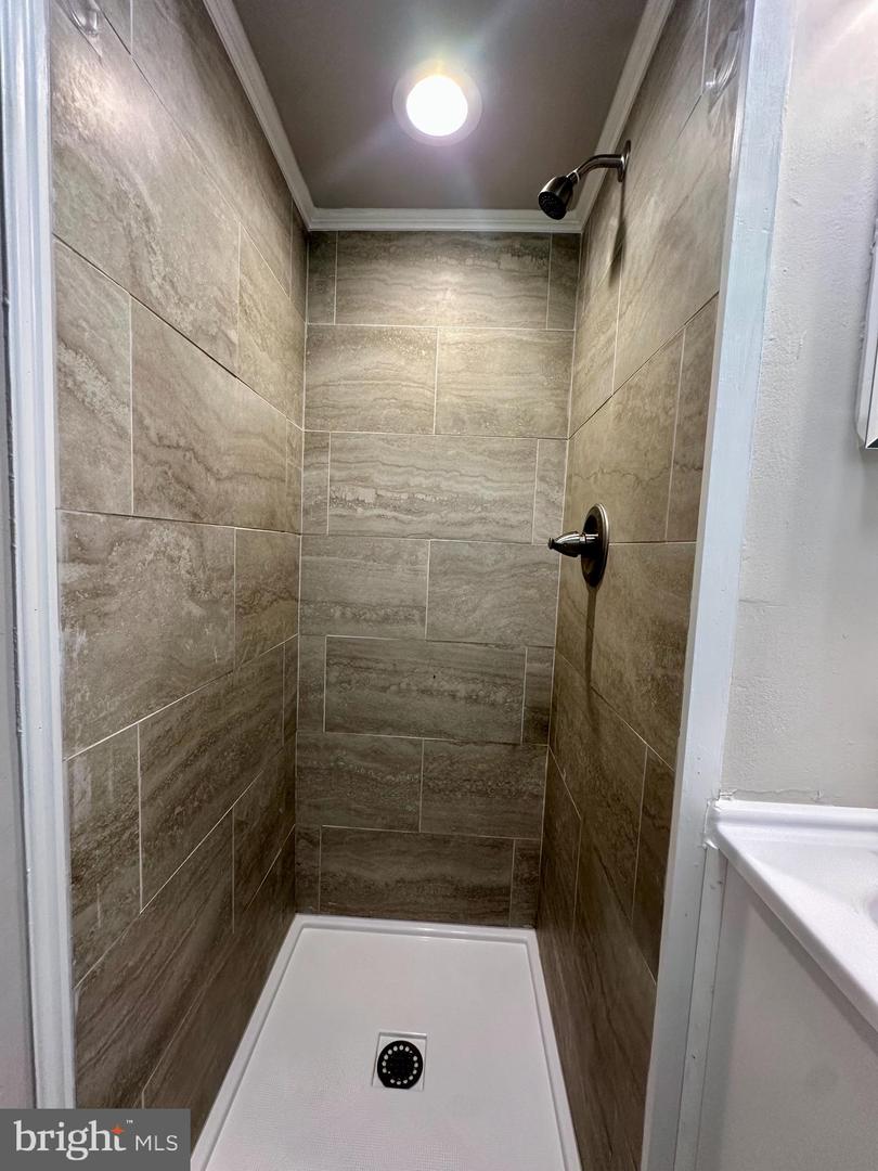 1170 MEANDER DR, CULPEPER, Virginia 22701, 3 Bedrooms Bedrooms, 5 Rooms Rooms,2 BathroomsBathrooms,Residential,For sale,1170 MEANDER DR,VACU2011346 MLS # VACU2011346