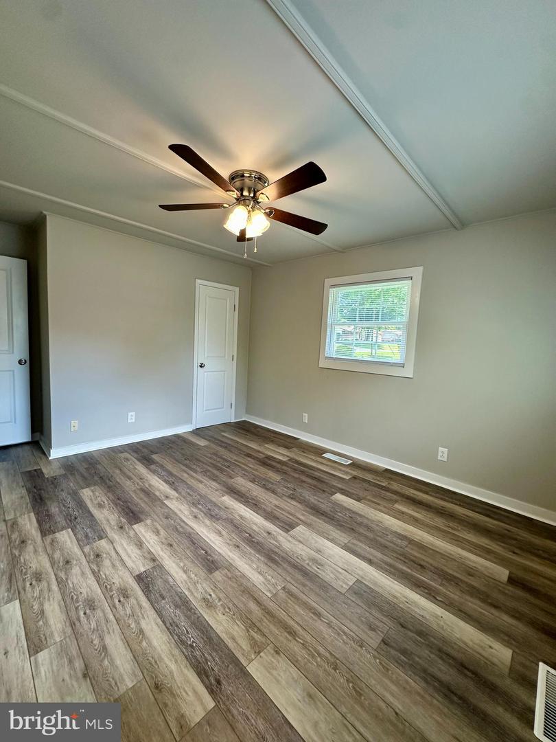 1170 MEANDER DR, CULPEPER, Virginia 22701, 3 Bedrooms Bedrooms, 5 Rooms Rooms,2 BathroomsBathrooms,Residential,For sale,1170 MEANDER DR,VACU2011346 MLS # VACU2011346