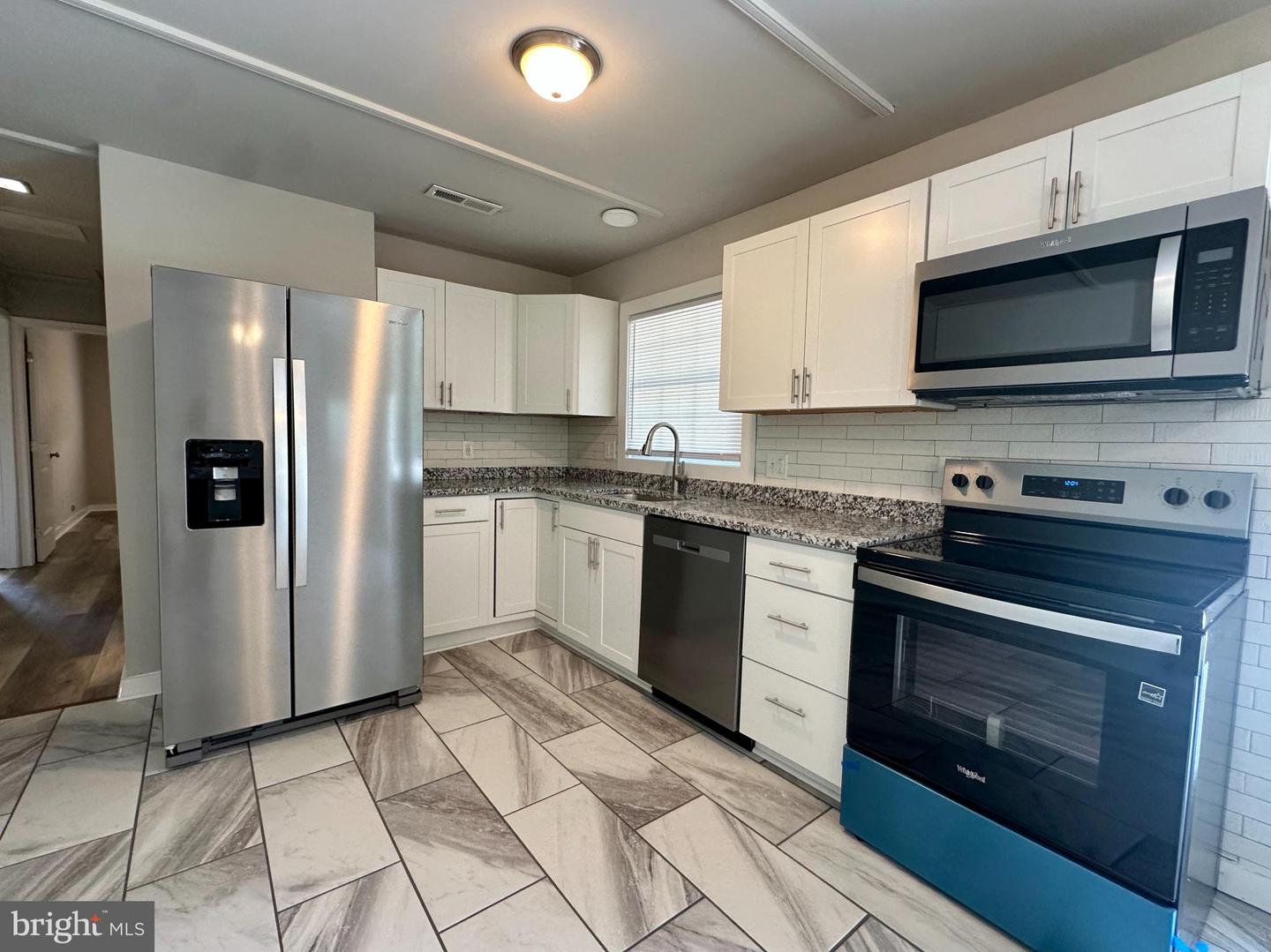 1170 MEANDER DR, CULPEPER, Virginia 22701, 3 Bedrooms Bedrooms, 5 Rooms Rooms,2 BathroomsBathrooms,Residential,For sale,1170 MEANDER DR,VACU2011346 MLS # VACU2011346