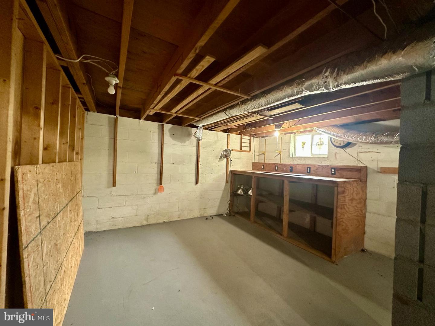 1170 MEANDER DR, CULPEPER, Virginia 22701, 3 Bedrooms Bedrooms, 5 Rooms Rooms,2 BathroomsBathrooms,Residential,For sale,1170 MEANDER DR,VACU2011346 MLS # VACU2011346