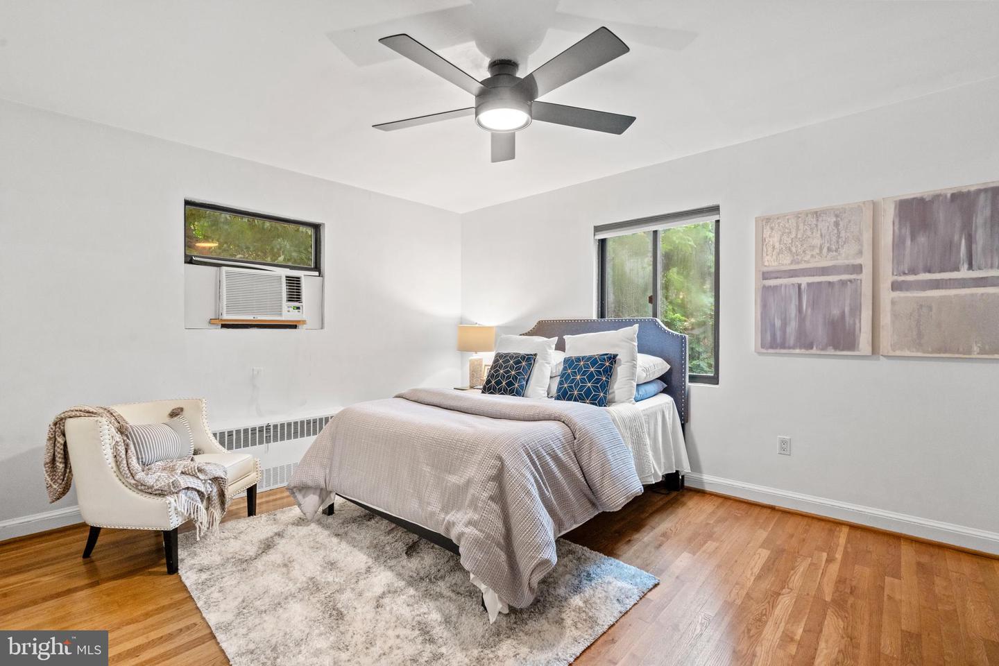 1563 N COLONIAL TER #401-Z, ARLINGTON, Virginia 22209, 2 Bedrooms Bedrooms, ,1 BathroomBathrooms,Residential,For sale,1563 N COLONIAL TER #401-Z,VAAR2062392 MLS # VAAR2062392