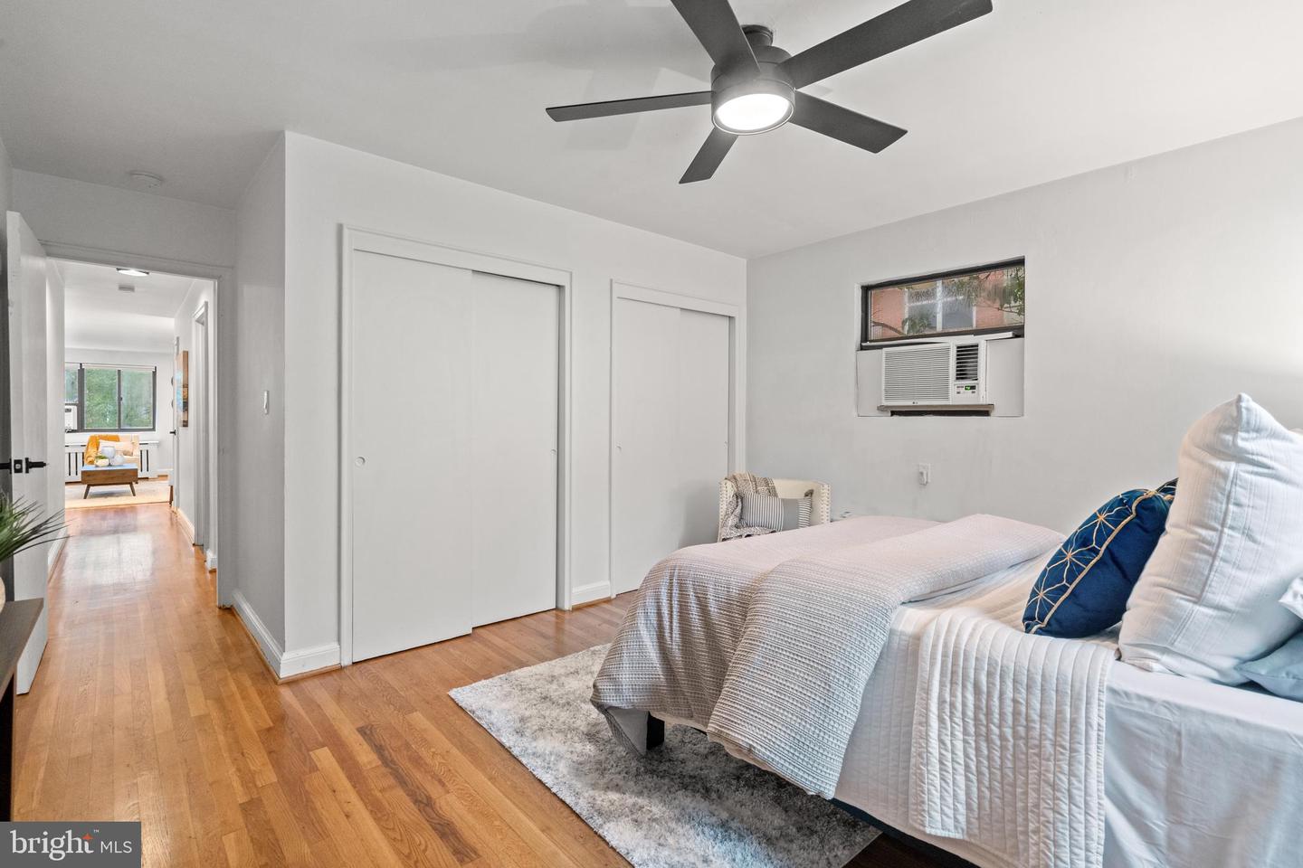 1563 N COLONIAL TER #401-Z, ARLINGTON, Virginia 22209, 2 Bedrooms Bedrooms, ,1 BathroomBathrooms,Residential,For sale,1563 N COLONIAL TER #401-Z,VAAR2062392 MLS # VAAR2062392