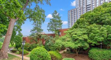 1563 N COLONIAL TER #401-Z, ARLINGTON, Virginia 22209, 2 Bedrooms Bedrooms, ,1 BathroomBathrooms,Residential,For sale,1563 N COLONIAL TER #401-Z,VAAR2062392 MLS # VAAR2062392