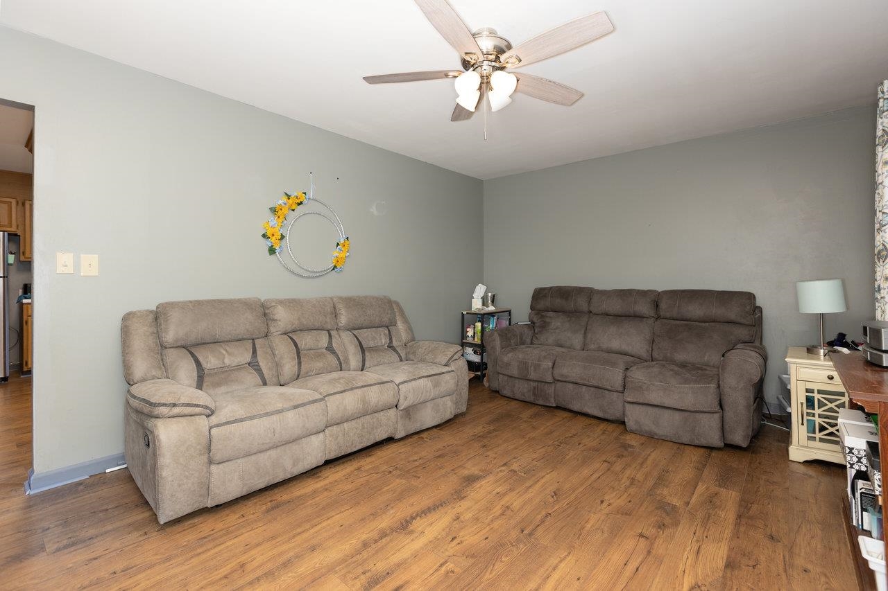 607 DAVID ST, STAUNTON, Virginia 24401, 3 Bedrooms Bedrooms, ,1 BathroomBathrooms,Residential,607 DAVID ST,667972 MLS # 667972