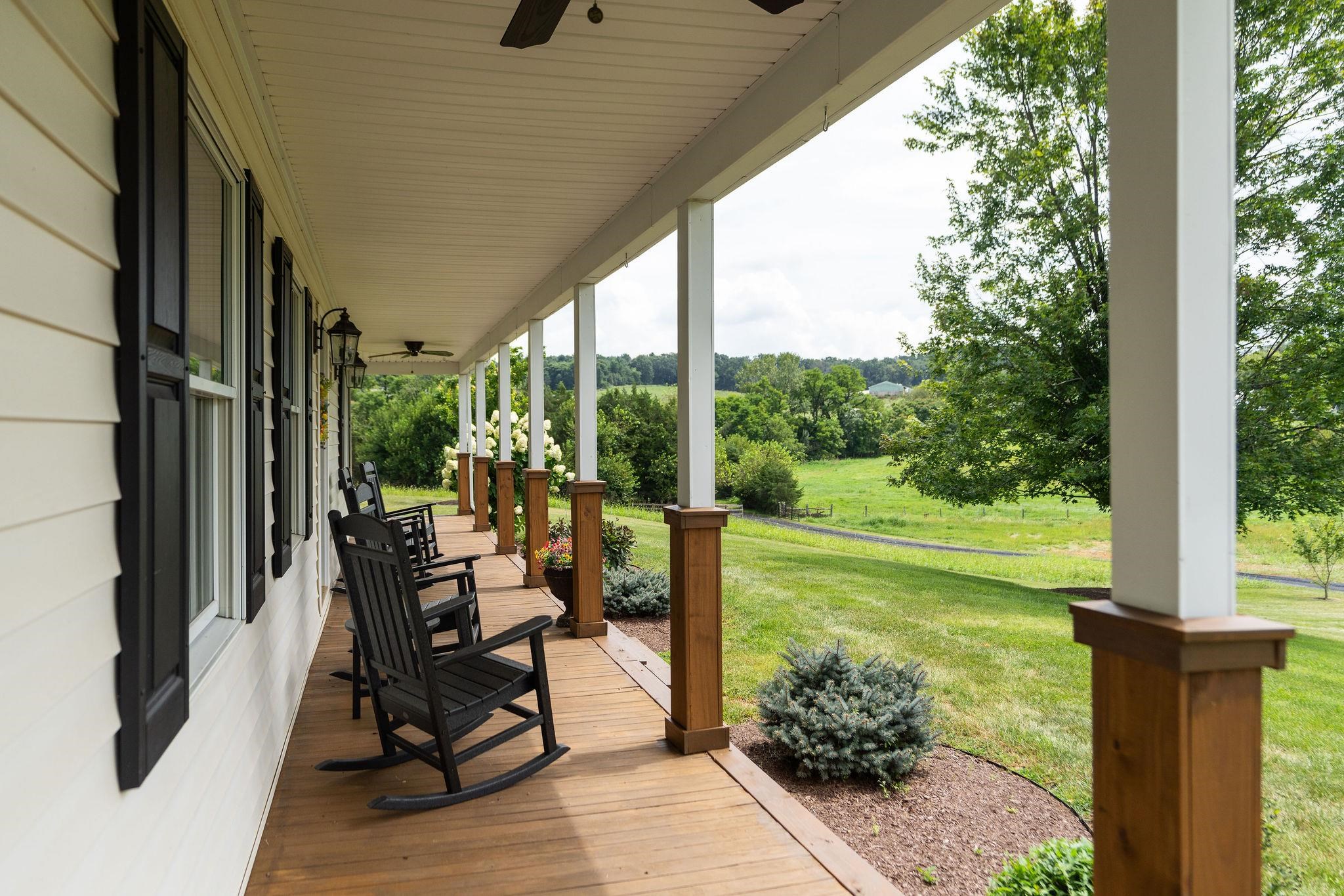 3008 SPRING HILL RD, STAUNTON, Virginia 24401, 4 Bedrooms Bedrooms, ,2 BathroomsBathrooms,Residential,3008 SPRING HILL RD,667974 MLS # 667974