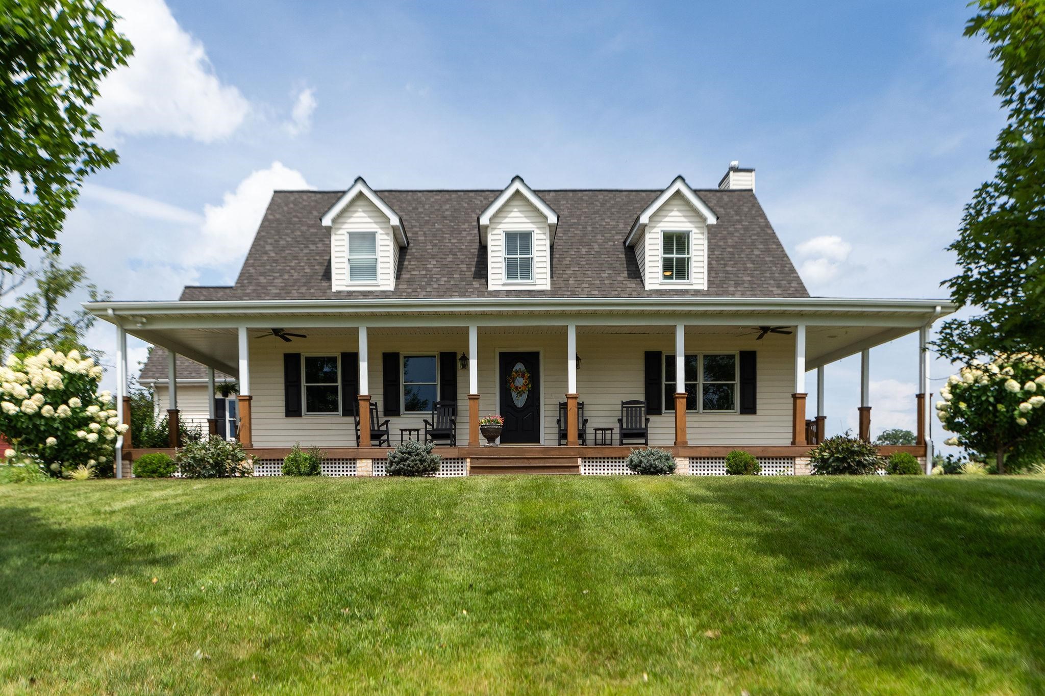 3008 SPRING HILL RD, STAUNTON, Virginia 24401, 4 Bedrooms Bedrooms, ,2 BathroomsBathrooms,Residential,3008 SPRING HILL RD,667974 MLS # 667974
