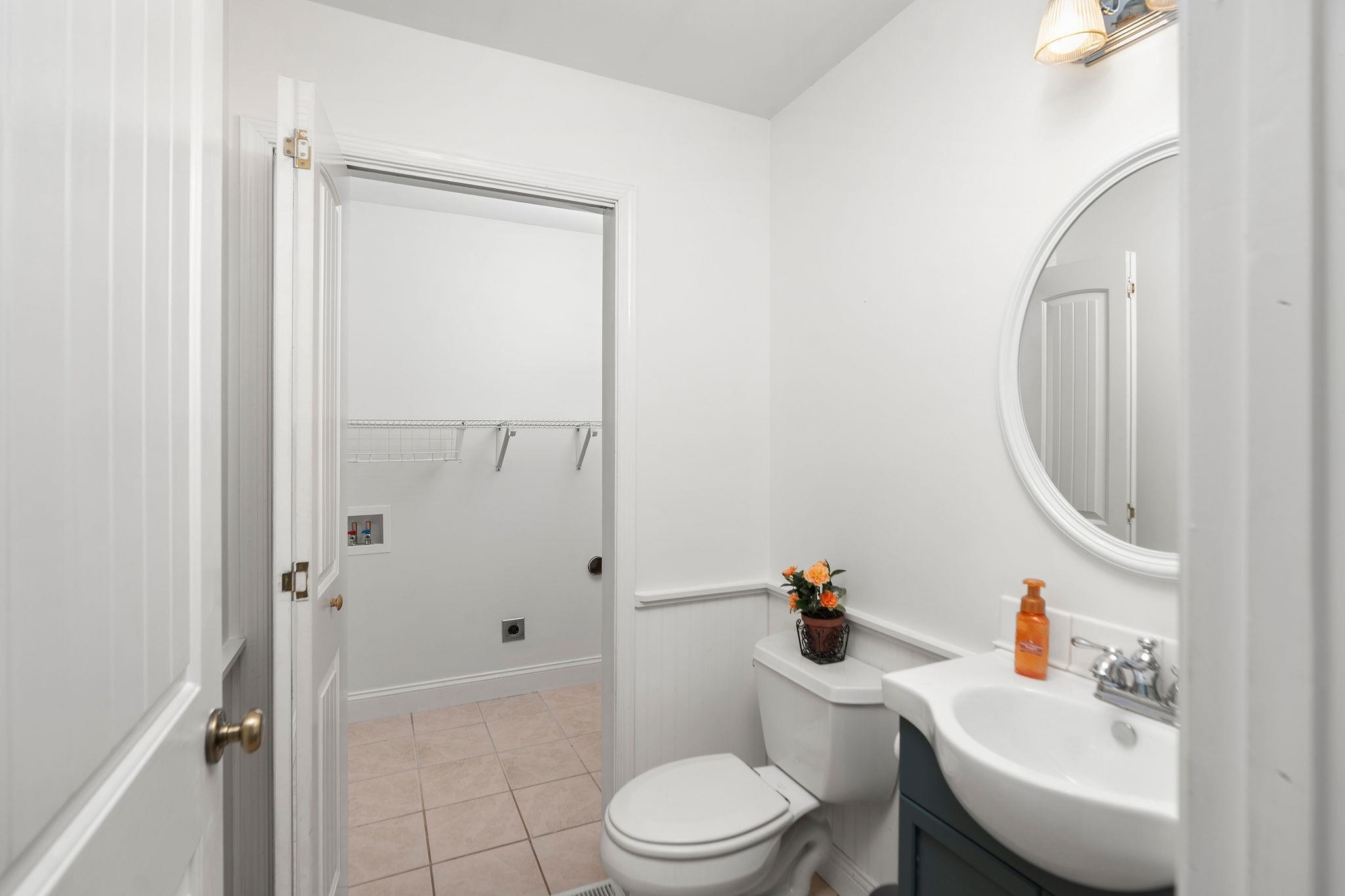 3008 SPRING HILL RD, STAUNTON, Virginia 24401, 4 Bedrooms Bedrooms, ,2 BathroomsBathrooms,Residential,3008 SPRING HILL RD,667974 MLS # 667974
