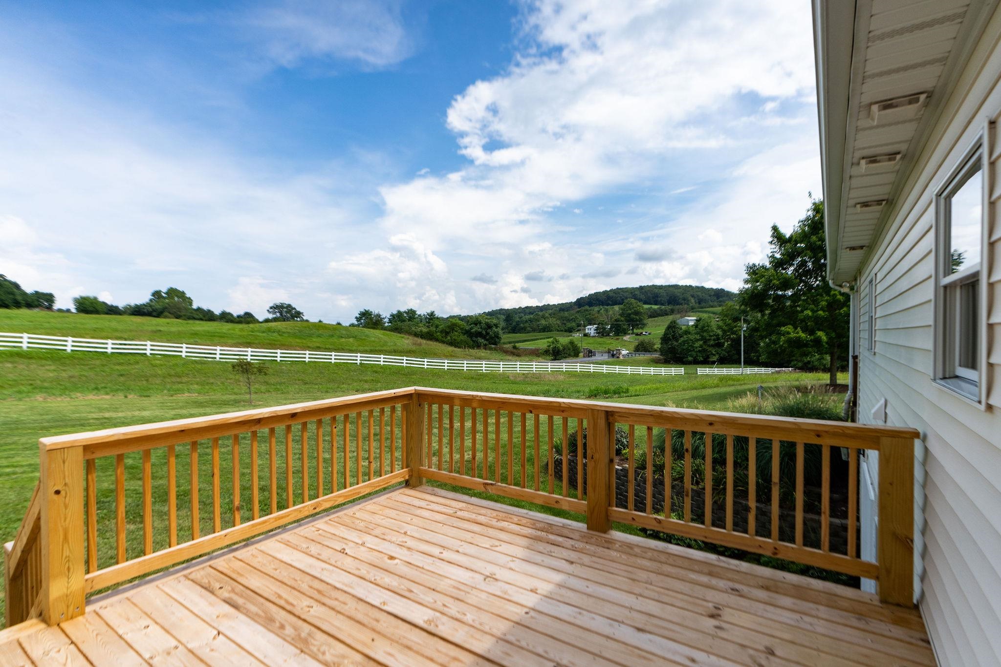3008 SPRING HILL RD, STAUNTON, Virginia 24401, 4 Bedrooms Bedrooms, ,2 BathroomsBathrooms,Residential,3008 SPRING HILL RD,667974 MLS # 667974
