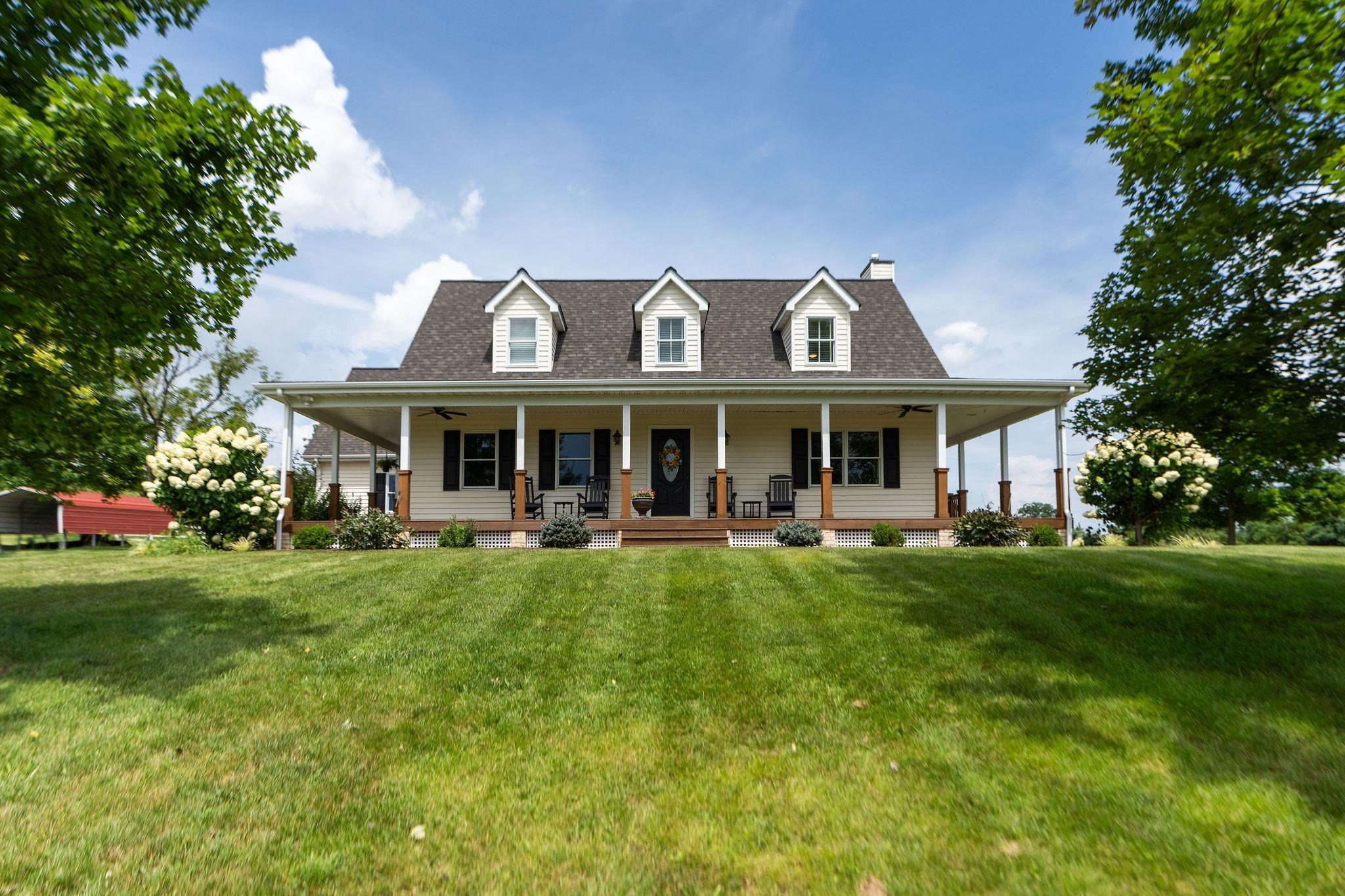 3008 SPRING HILL RD, STAUNTON, Virginia 24401, 4 Bedrooms Bedrooms, ,2 BathroomsBathrooms,Residential,3008 SPRING HILL RD,667974 MLS # 667974