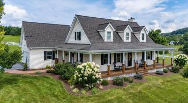 3008 SPRING HILL RD, STAUNTON, Virginia 24401, 4 Bedrooms Bedrooms, ,2 BathroomsBathrooms,Residential,3008 SPRING HILL RD,667974 MLS # 667974