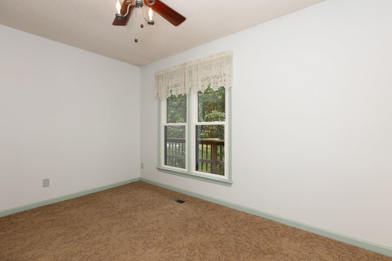 3839 RIDGELINE DR, ROCKINGHAM, Virginia 22802, 4 Bedrooms Bedrooms, ,2 BathroomsBathrooms,Residential,3839 RIDGELINE DR,667978 MLS # 667978