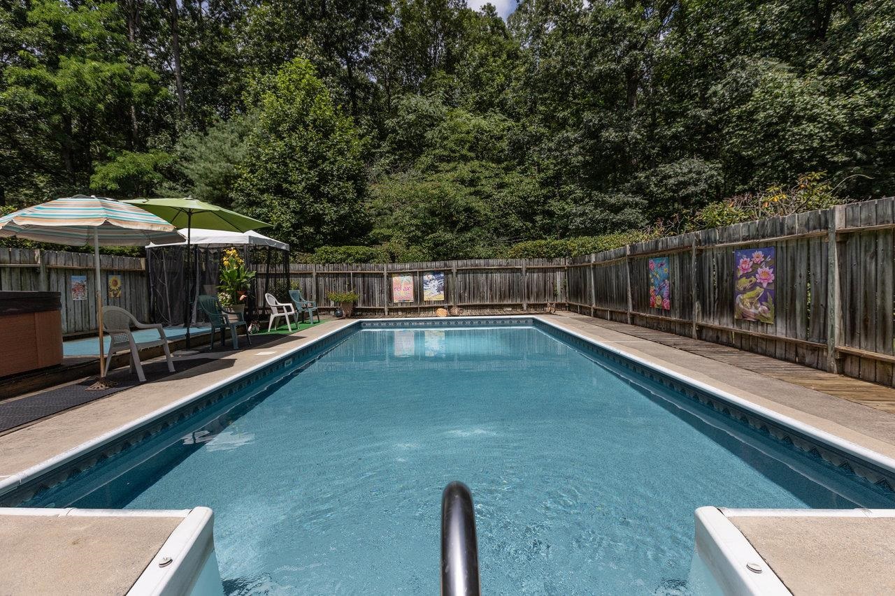 3839 RIDGELINE DR, ROCKINGHAM, Virginia 22802, 4 Bedrooms Bedrooms, ,2 BathroomsBathrooms,Residential,3839 RIDGELINE DR,667978 MLS # 667978