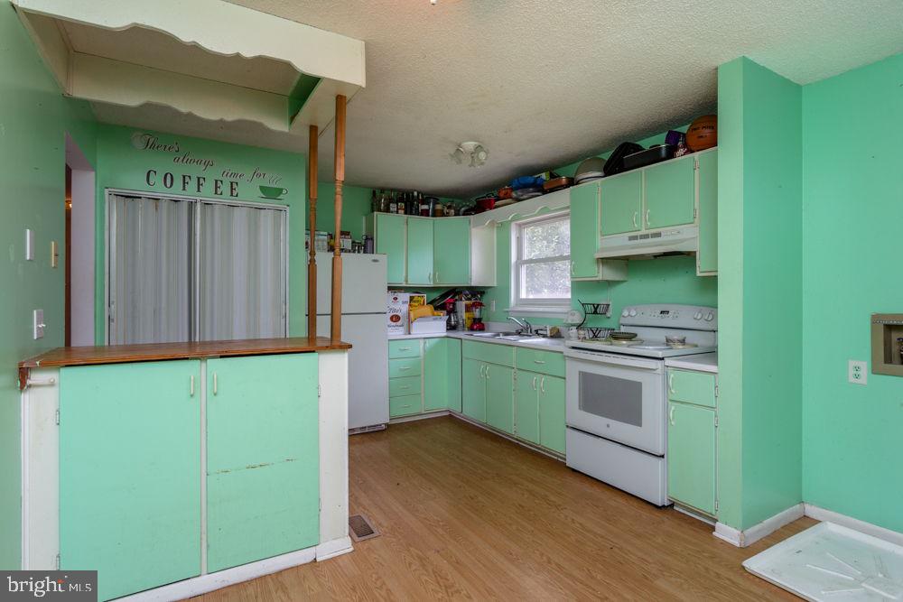 385 WALKER, TIMBERVILLE, Virginia 22853, 3 Bedrooms Bedrooms, ,1 BathroomBathrooms,Residential,For sale,385 WALKER,VARO2002502 MLS # VARO2002502