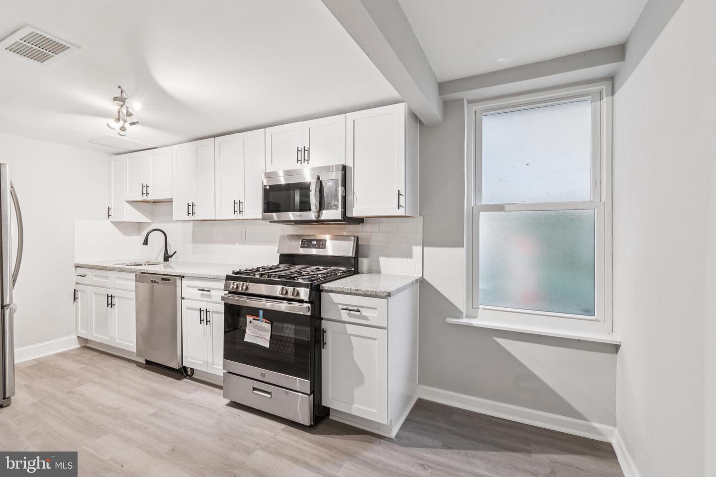 4120 14TH ST NW #B2, WASHINGTON, District Of Columbia 20011, 2 Bedrooms Bedrooms, ,1 BathroomBathrooms,Residential,For sale,4120 14TH ST NW #B2,DCDC2215564 MLS # DCDC2215564