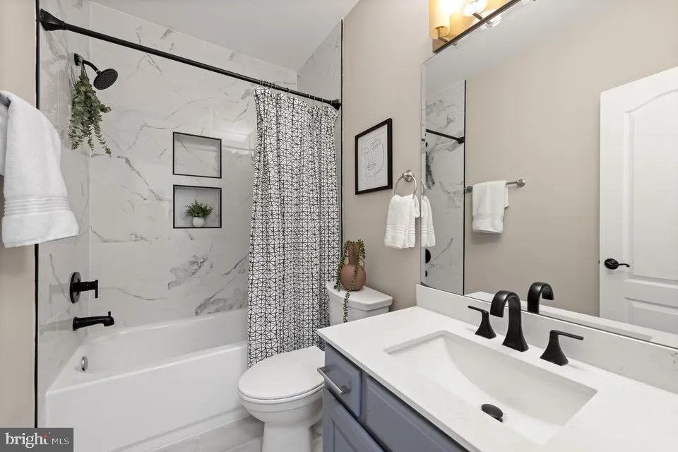 1934 2ND ST NW, WASHINGTON, District Of Columbia 20001, 4 Bedrooms Bedrooms, 10 Rooms Rooms,3 BathroomsBathrooms,Residential,For sale,1934 2ND ST NW,DCDC2215570 MLS # DCDC2215570