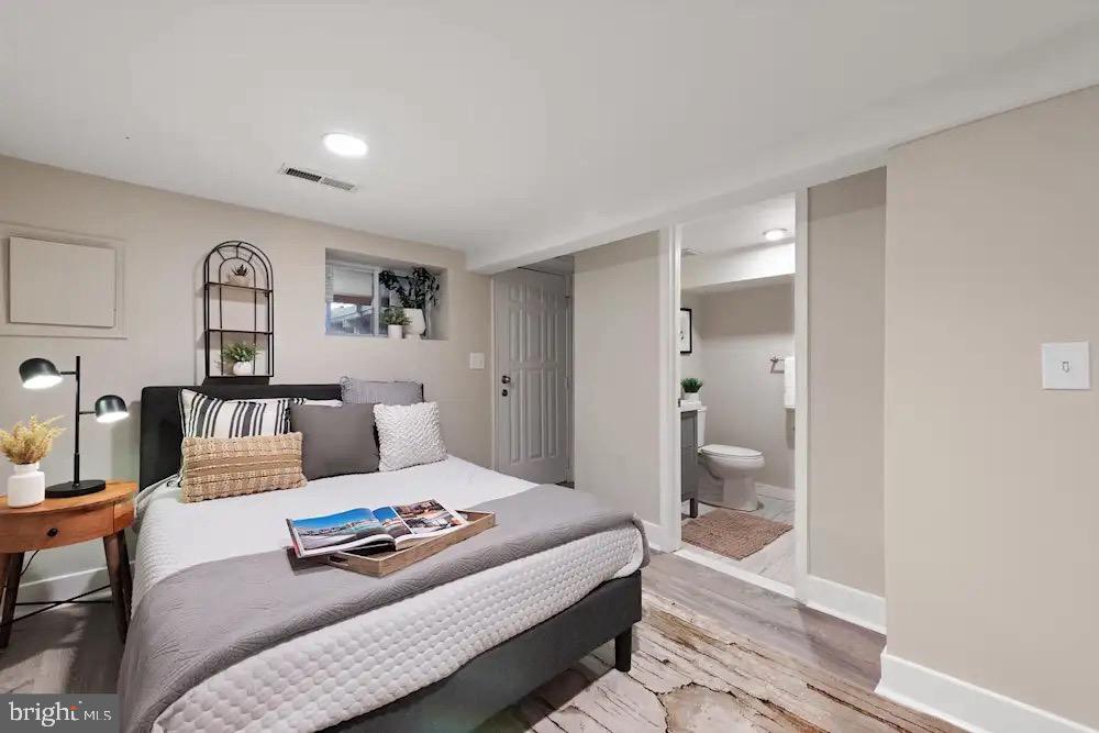 1934 2ND ST NW, WASHINGTON, District Of Columbia 20001, 4 Bedrooms Bedrooms, 10 Rooms Rooms,3 BathroomsBathrooms,Residential,For sale,1934 2ND ST NW,DCDC2215570 MLS # DCDC2215570