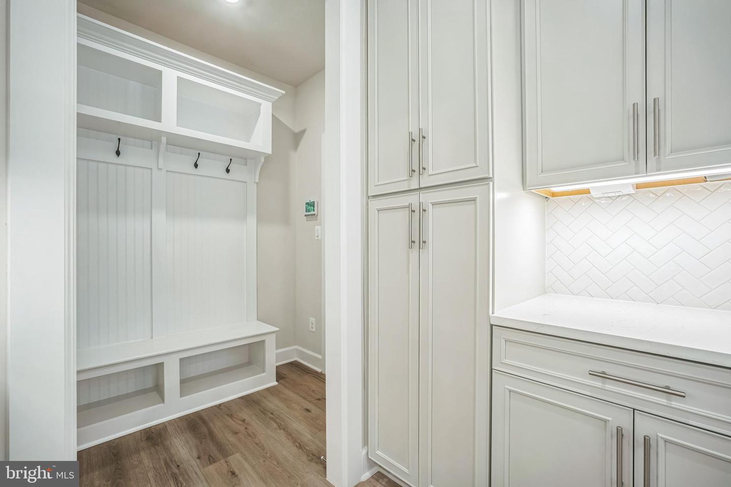 10606 CEDAR AVE, FAIRFAX, Virginia 22030, 6 Bedrooms Bedrooms, ,6 BathroomsBathrooms,Residential,For sale,10606 CEDAR AVE,VAFX2261908 MLS # VAFX2261908