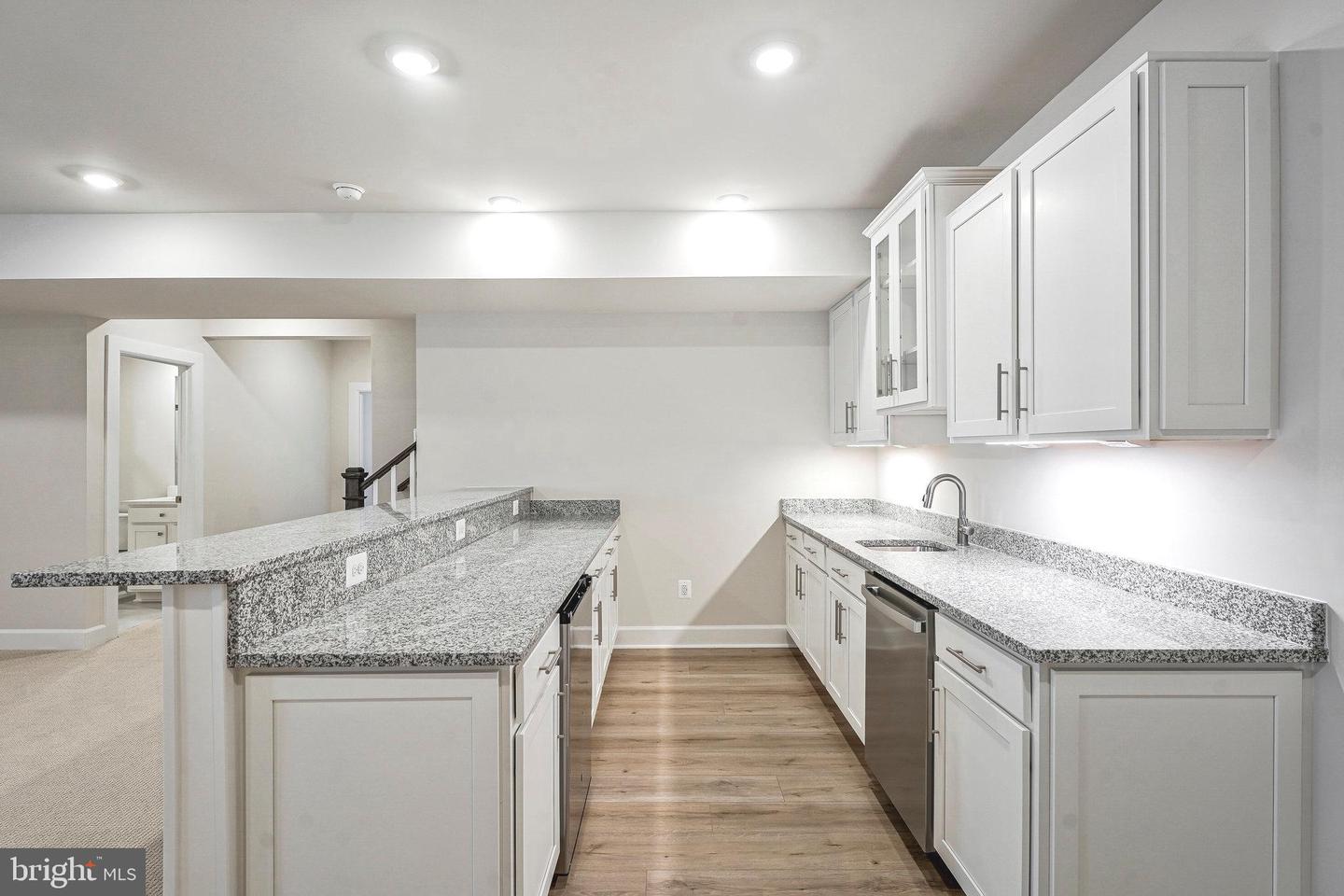 10606 CEDAR AVE, FAIRFAX, Virginia 22030, 6 Bedrooms Bedrooms, ,6 BathroomsBathrooms,Residential,For sale,10606 CEDAR AVE,VAFX2261908 MLS # VAFX2261908