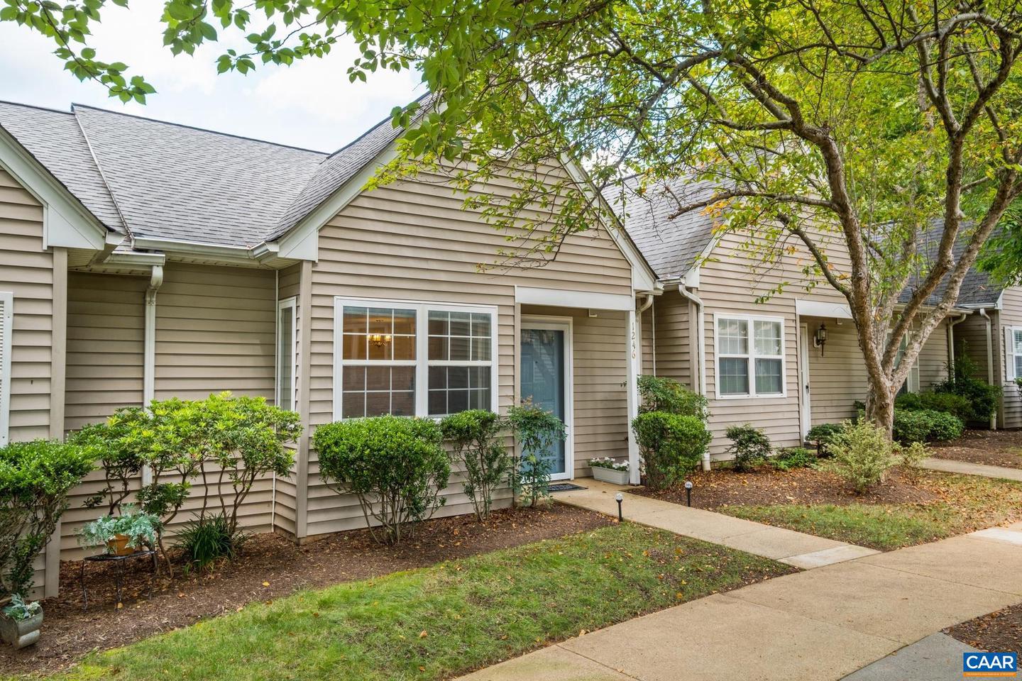 1246 GAZEBO CT, CHARLOTTESVILLE, Virginia 22901, 1 Bedroom Bedrooms, ,1 BathroomBathrooms,Residential,For sale,1246 GAZEBO CT,667951 MLS # 667951