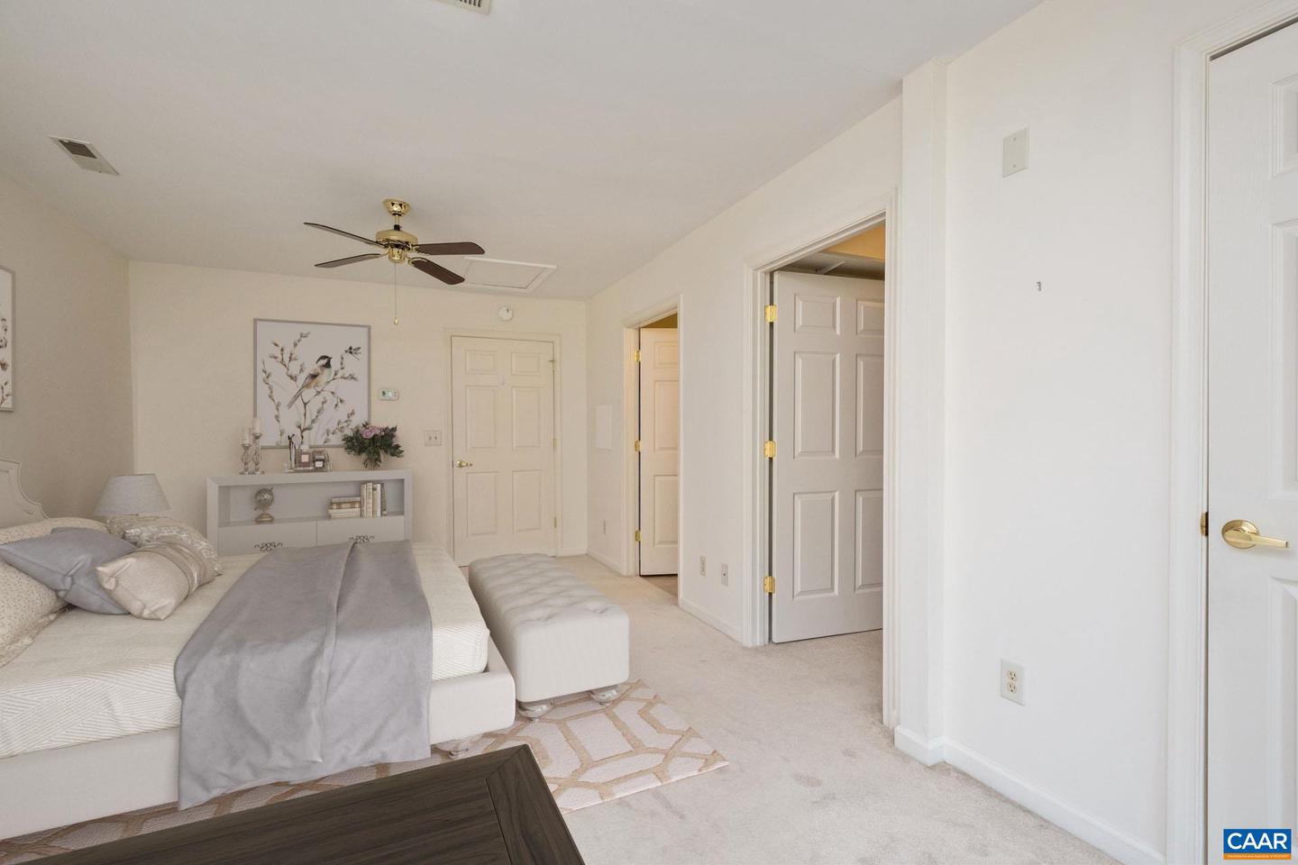 1246 GAZEBO CT, CHARLOTTESVILLE, Virginia 22901, 1 Bedroom Bedrooms, ,1 BathroomBathrooms,Residential,For sale,1246 GAZEBO CT,667951 MLS # 667951