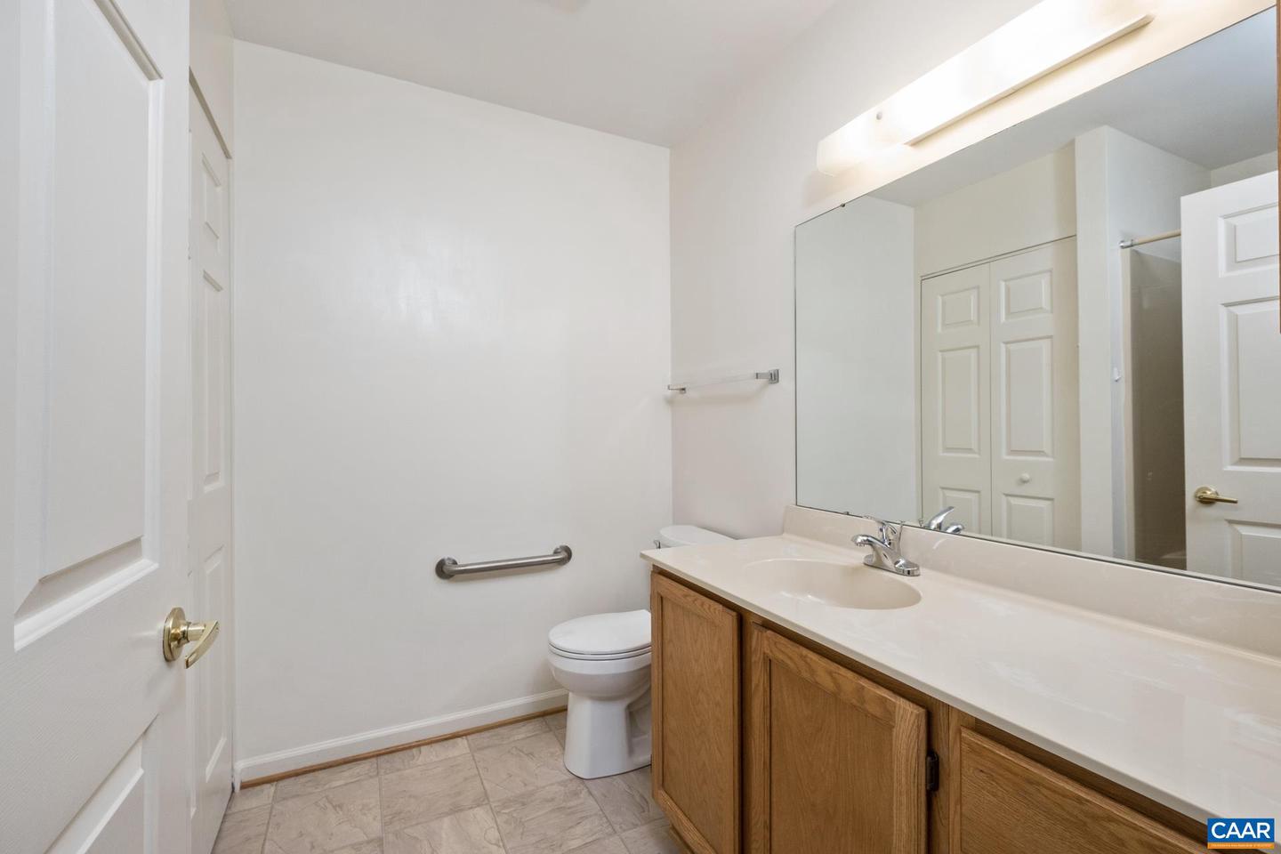 1246 GAZEBO CT, CHARLOTTESVILLE, Virginia 22901, 1 Bedroom Bedrooms, ,1 BathroomBathrooms,Residential,For sale,1246 GAZEBO CT,667951 MLS # 667951